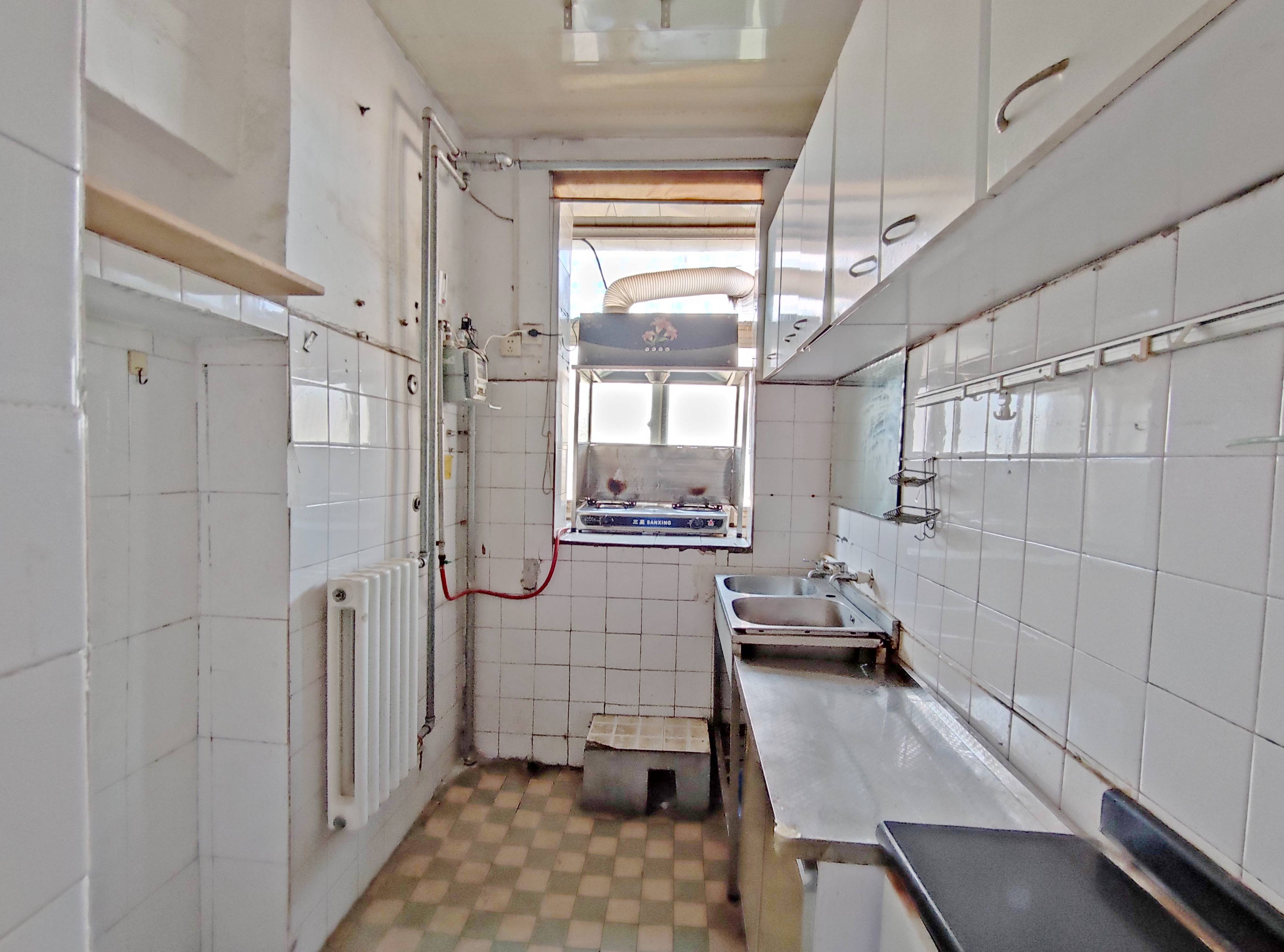 建设路重汽宿舍