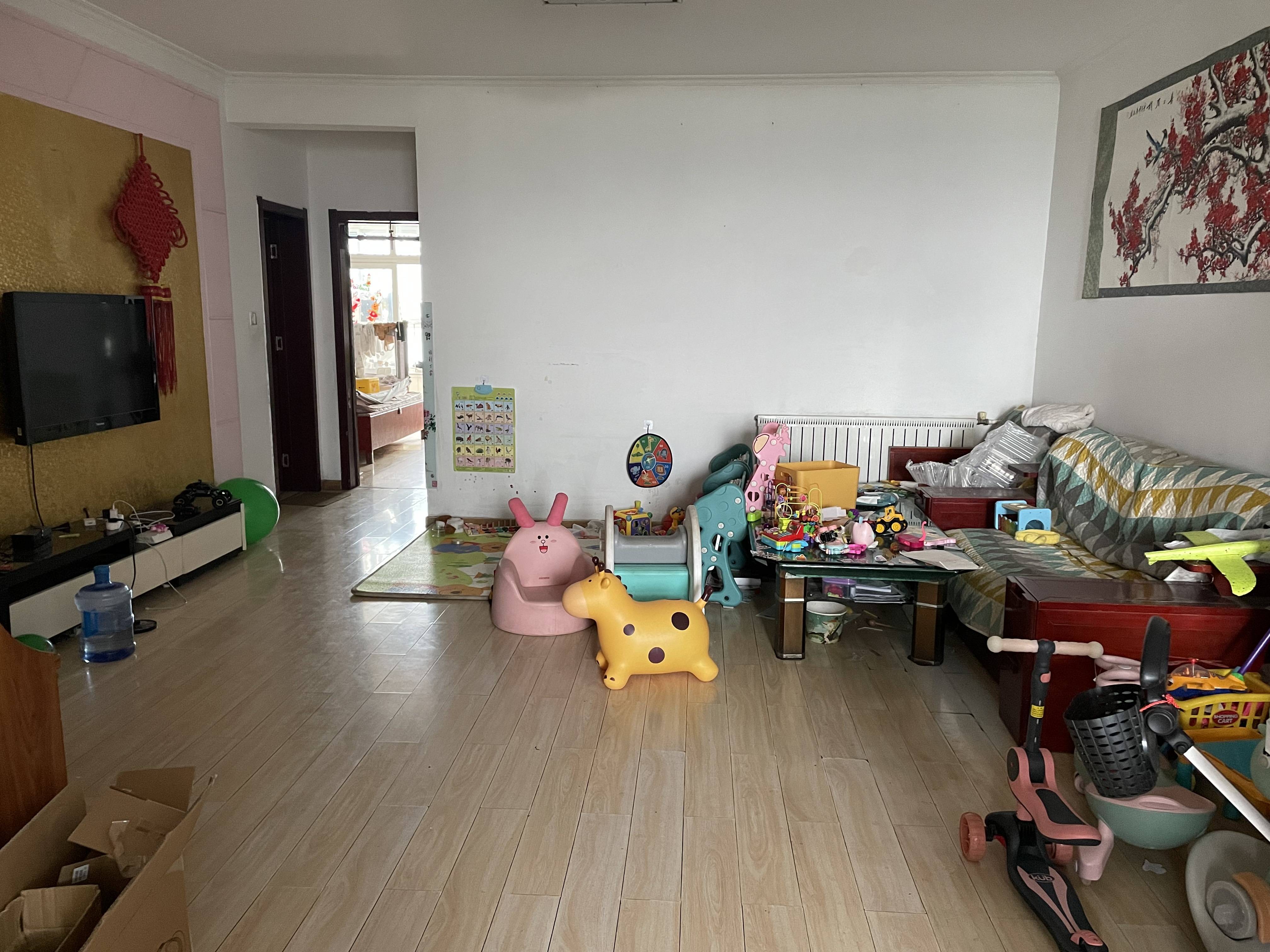 整租· 还乡店西区 3室2厅 南北电梯房