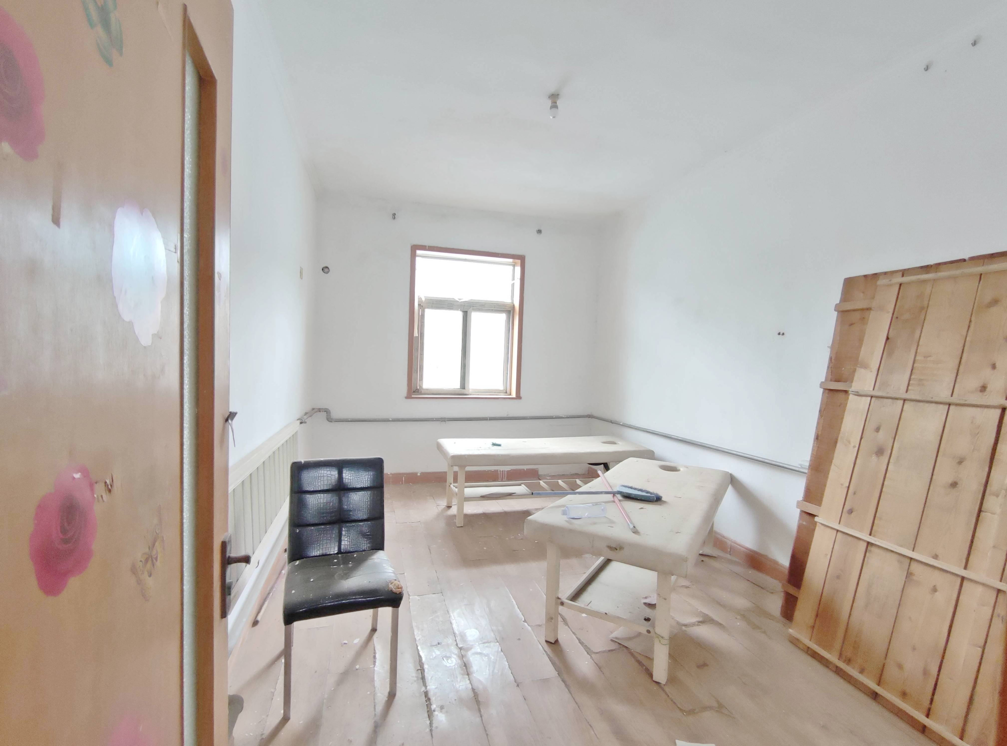 经四纬八单位宿舍