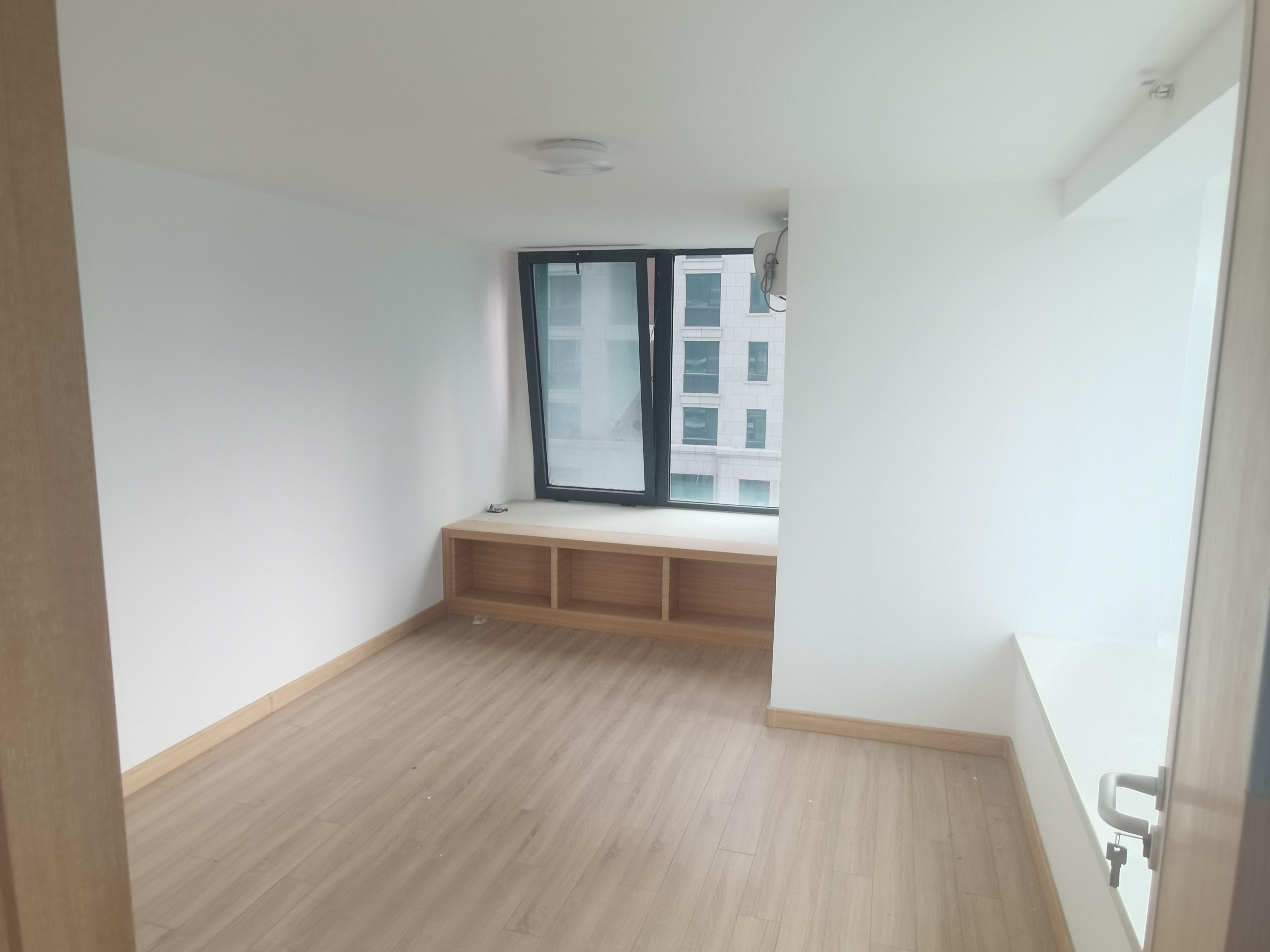 万科大都会万公馆