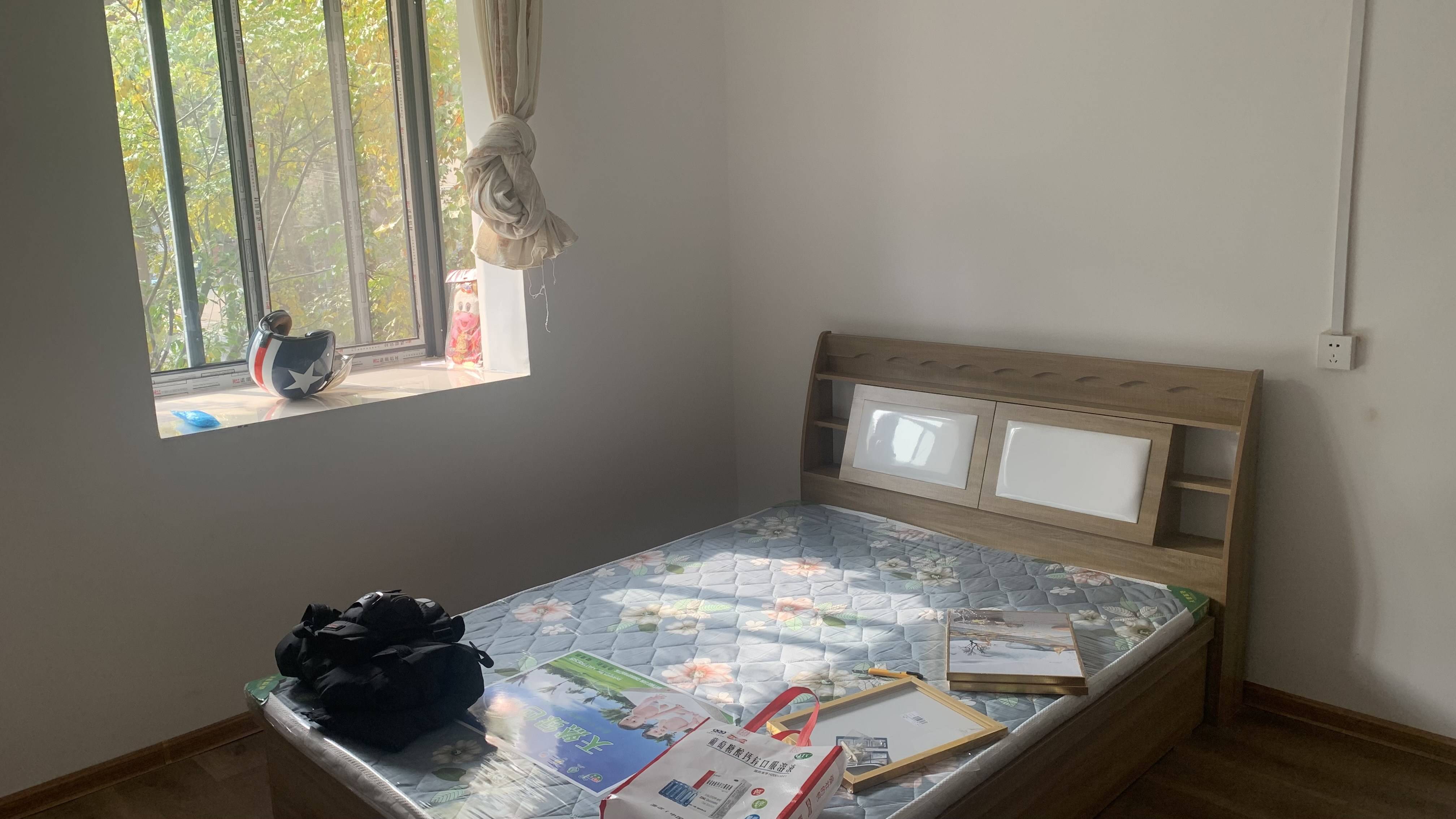 纬一路单位宿舍