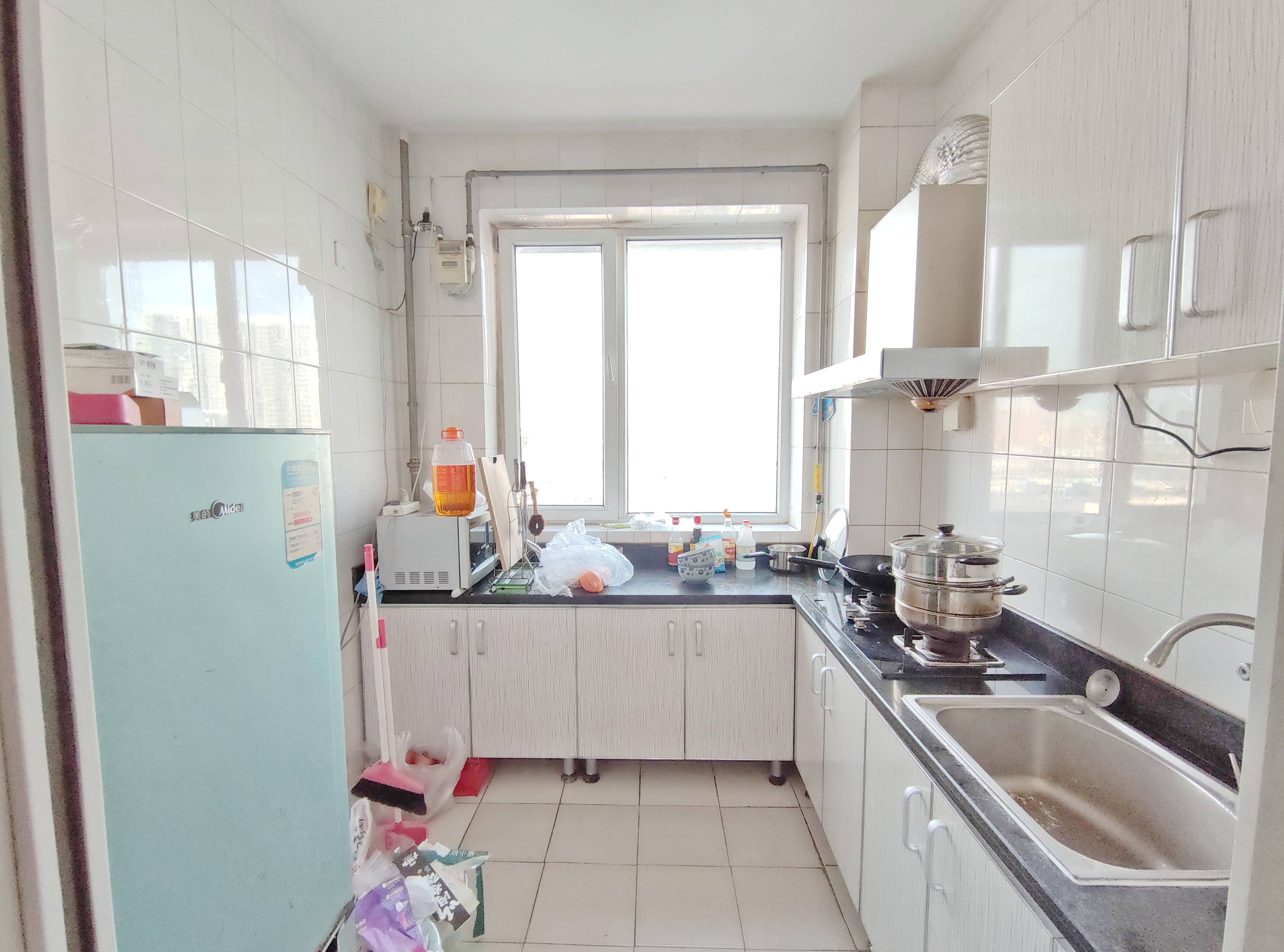 卧龙花园龙盛苑