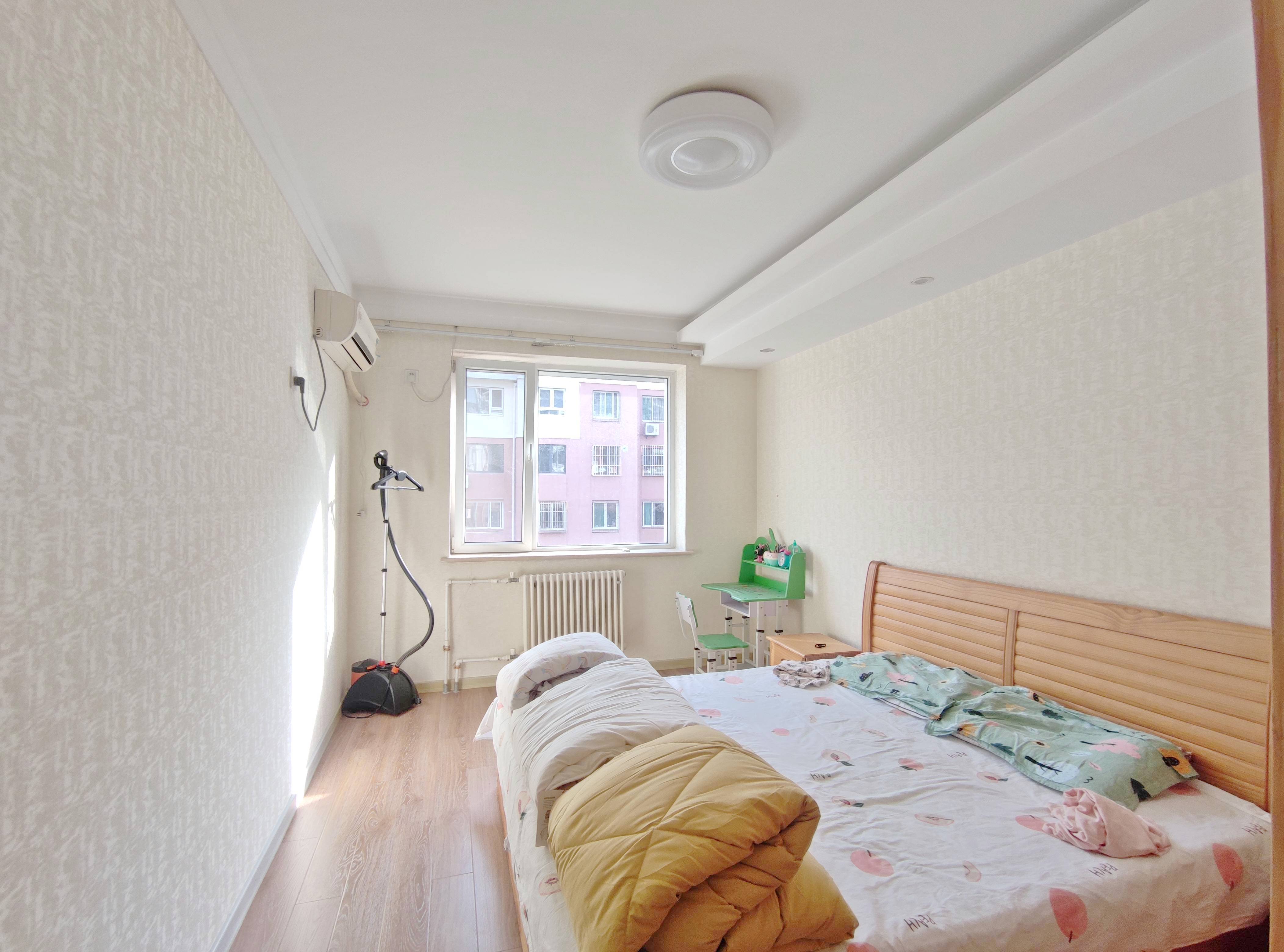 卧龙花园龙盛苑