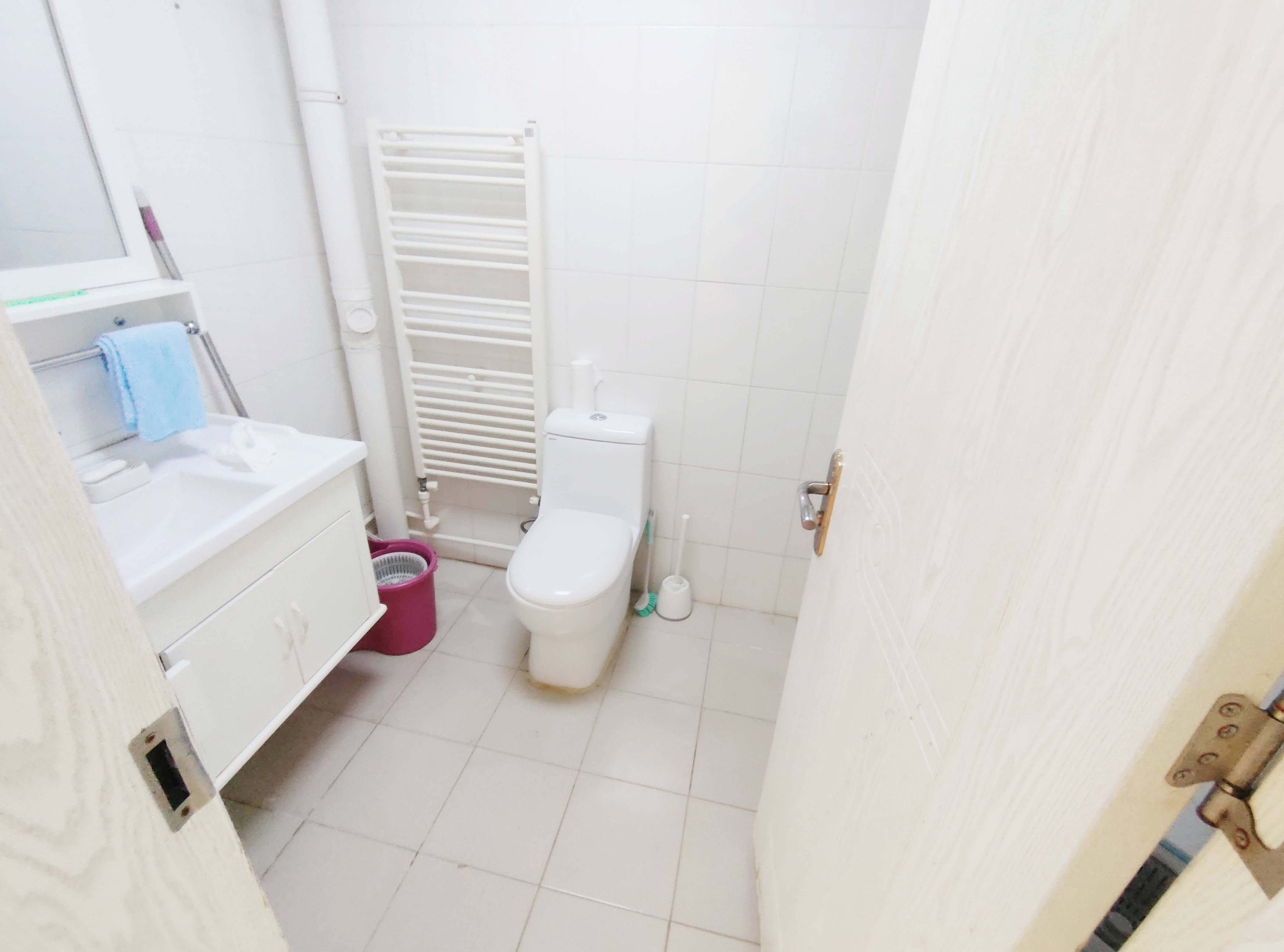 卧龙花园龙盛苑