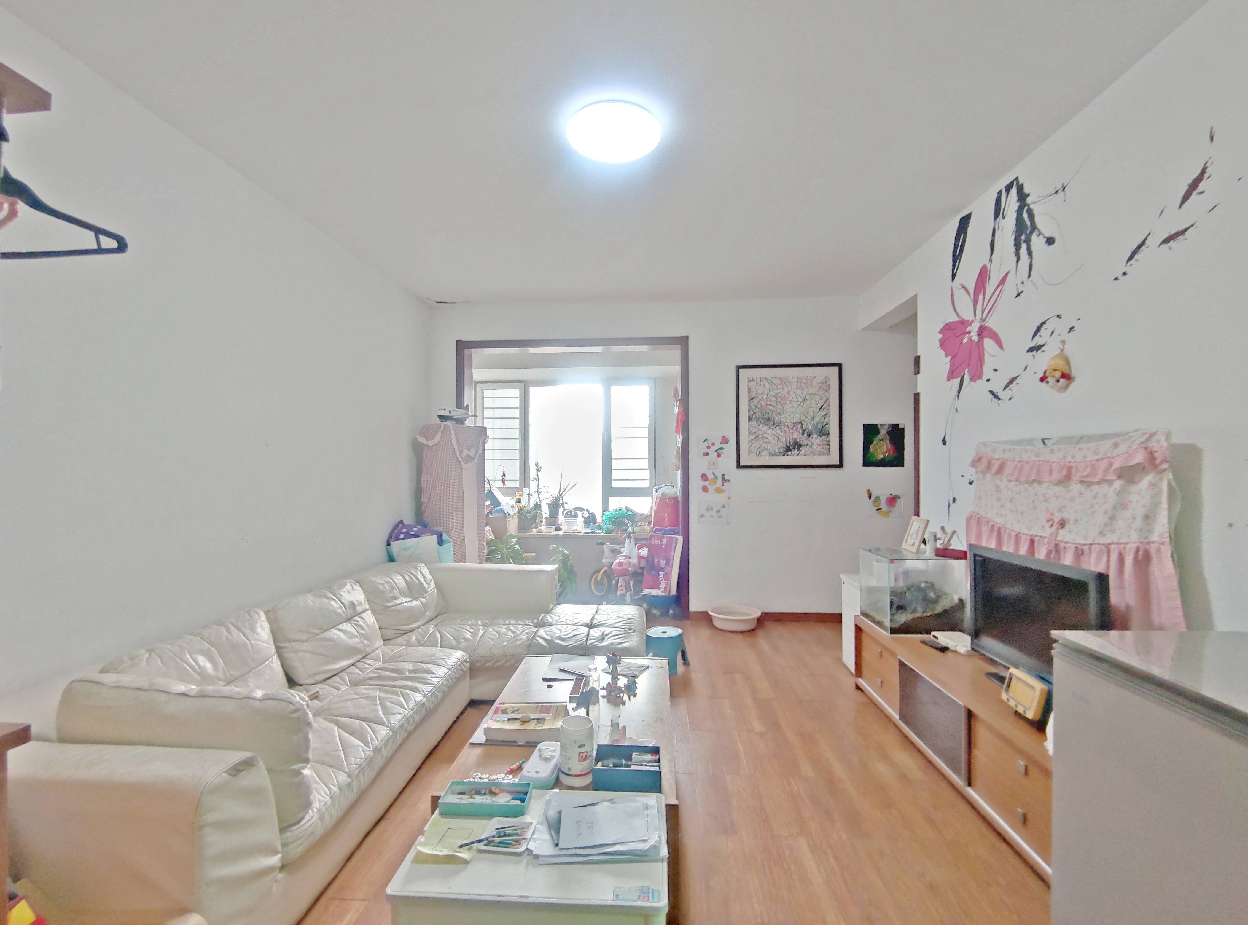 绿地新里卢浮公馆