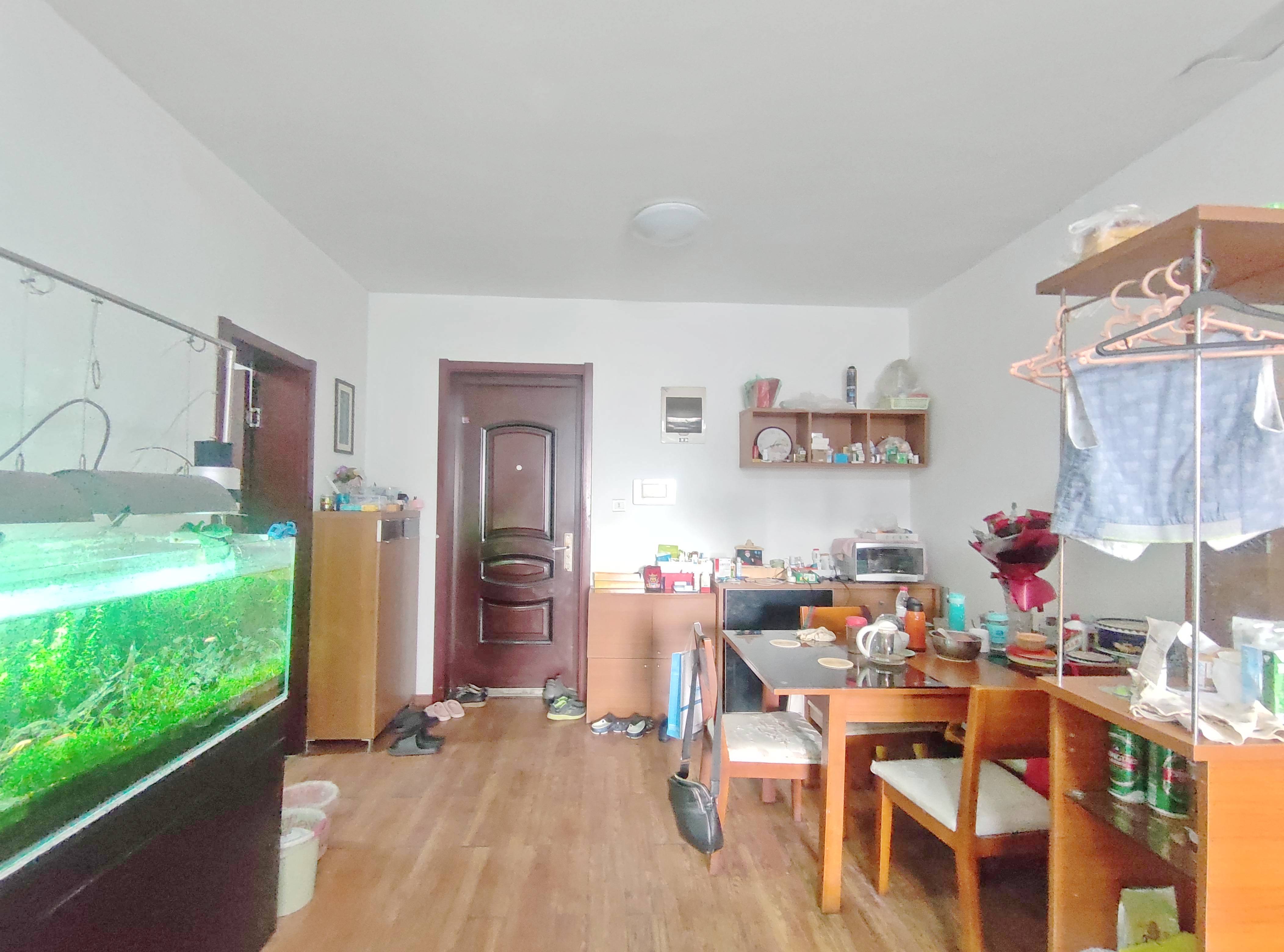 绿地新里卢浮公馆