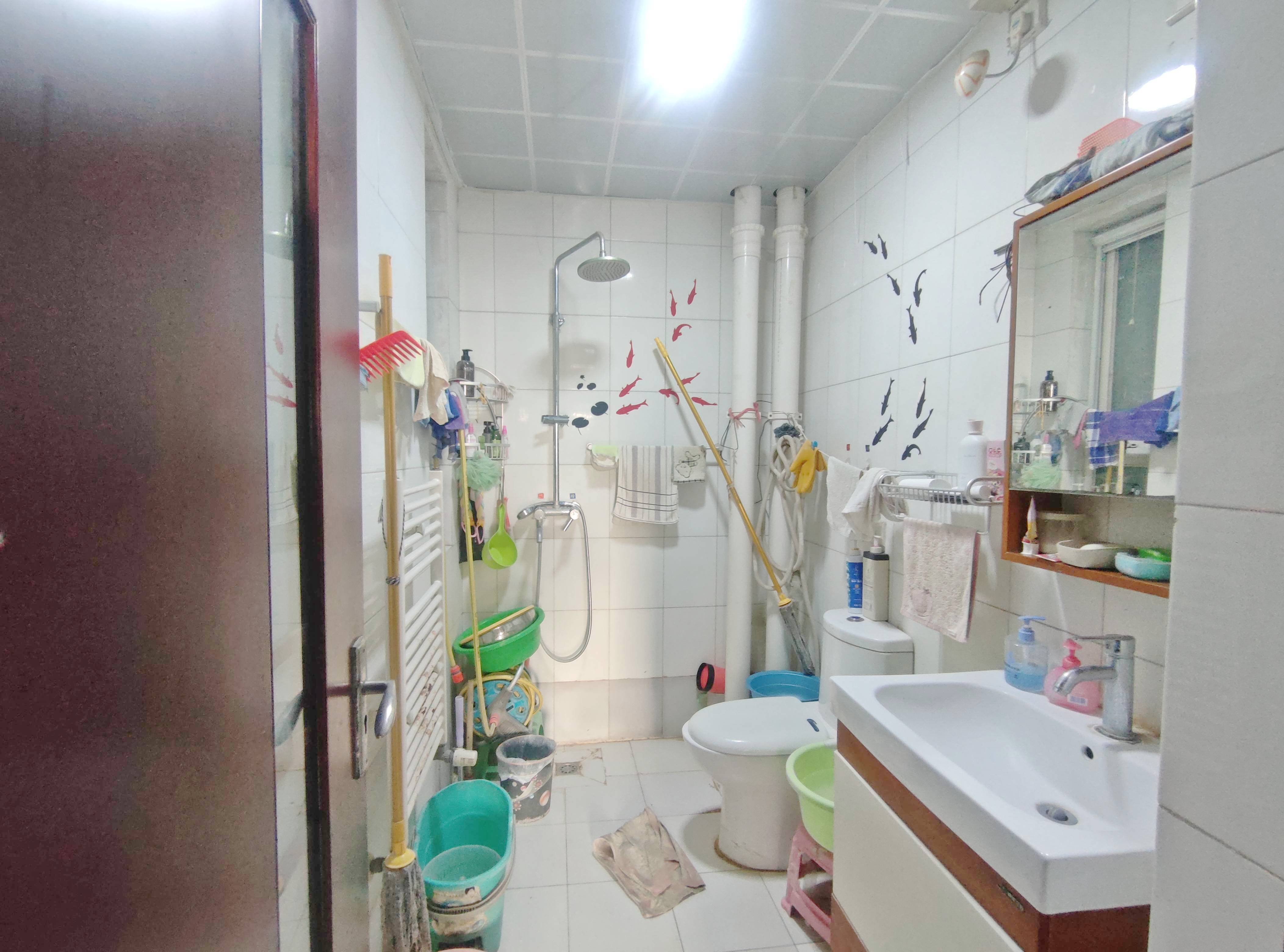 绿地新里卢浮公馆