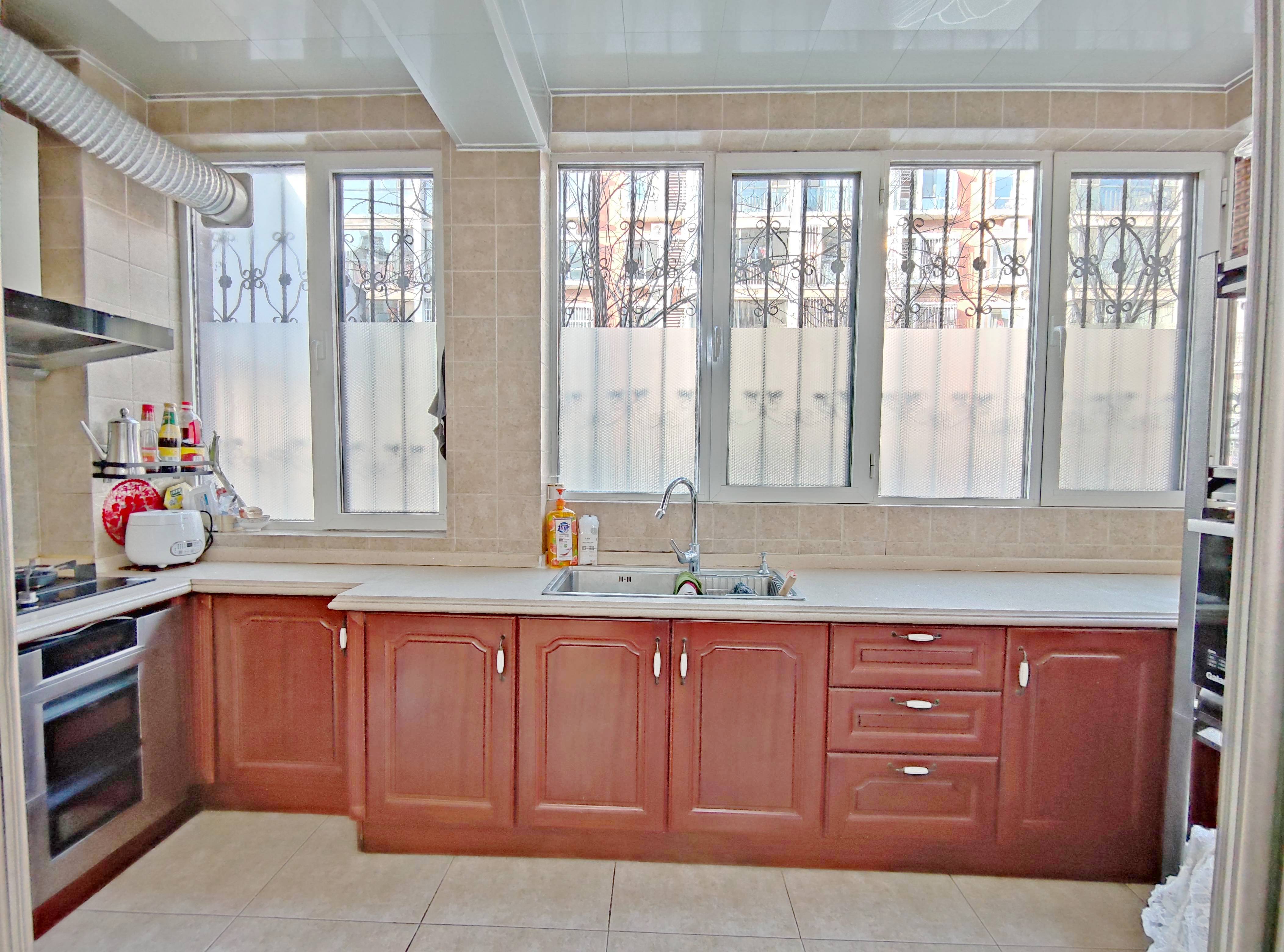 新世界阳光花园