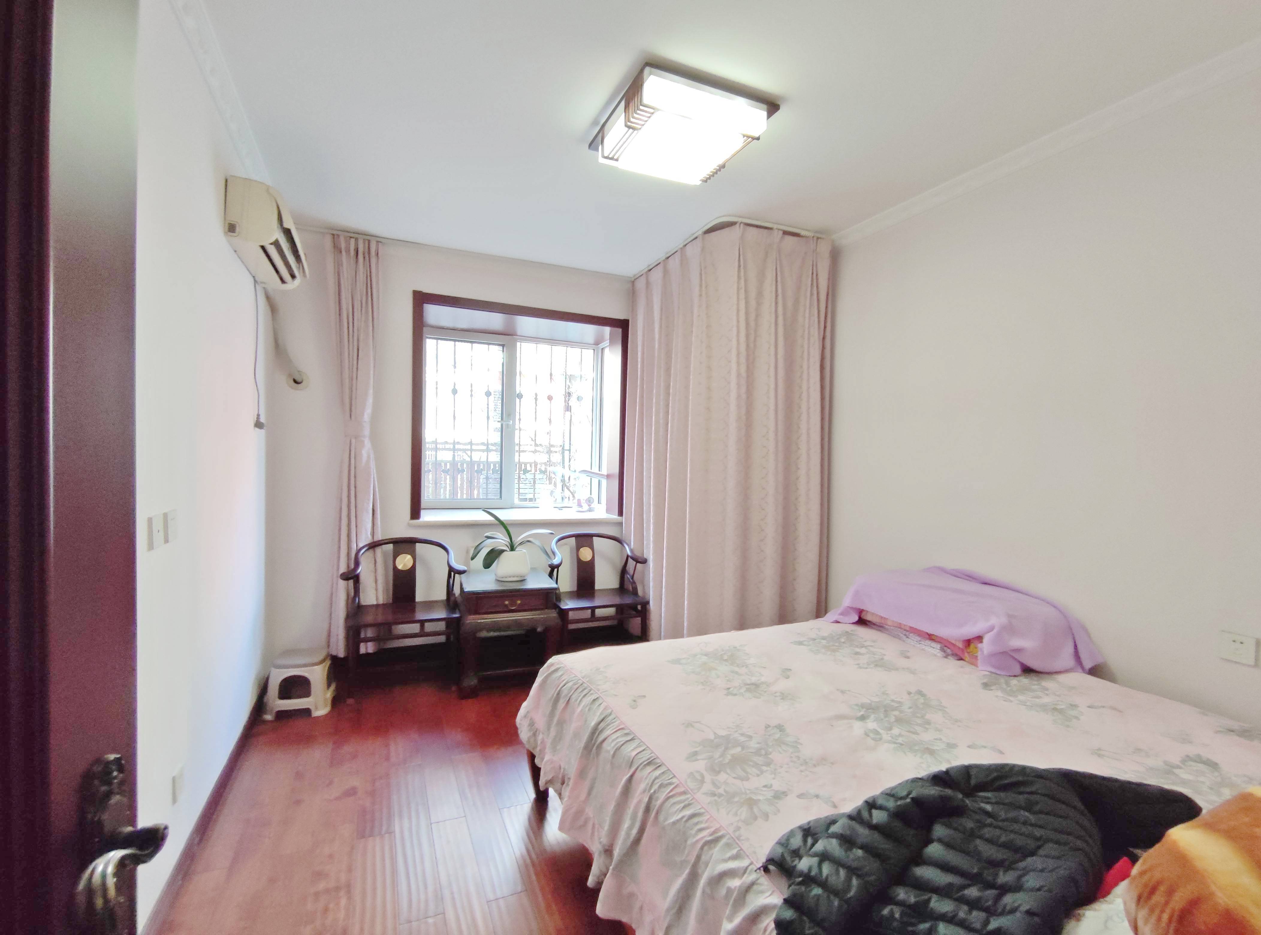 新世界阳光花园