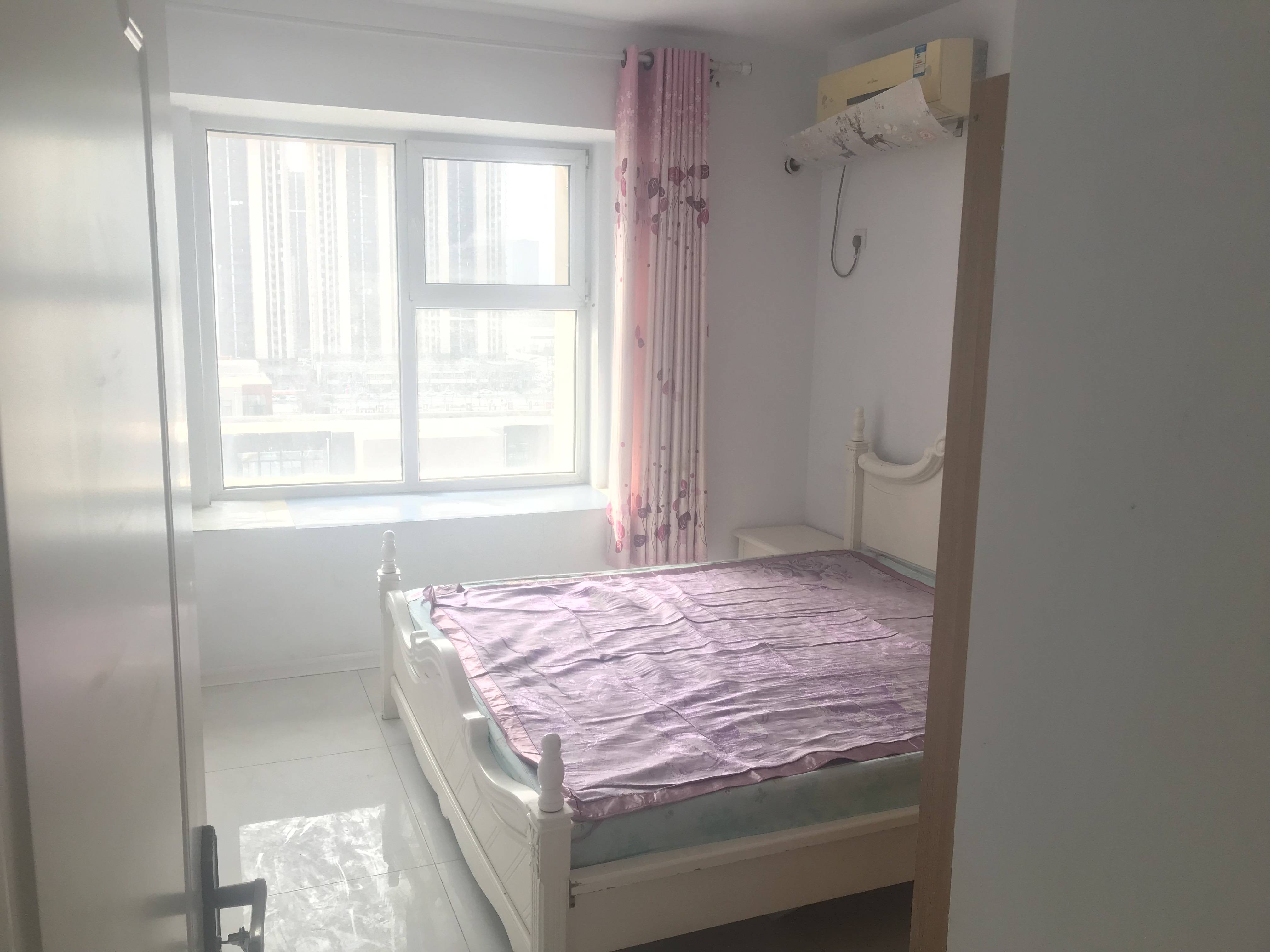 天鸿万象新天哈佛郡