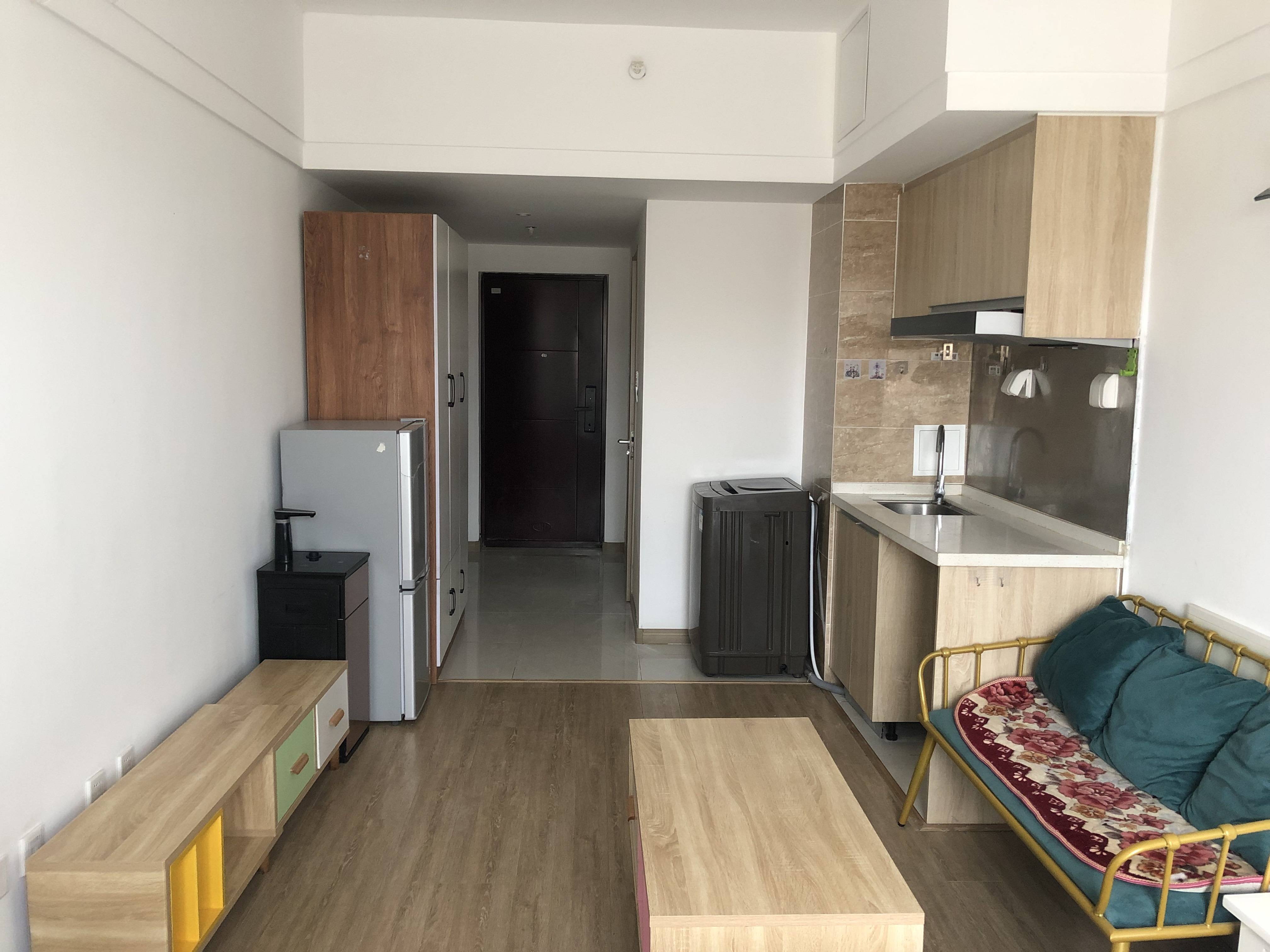整租·唐冶东八区 绿地城(公寓) 1室1厅 北 家具家齐全领包入住