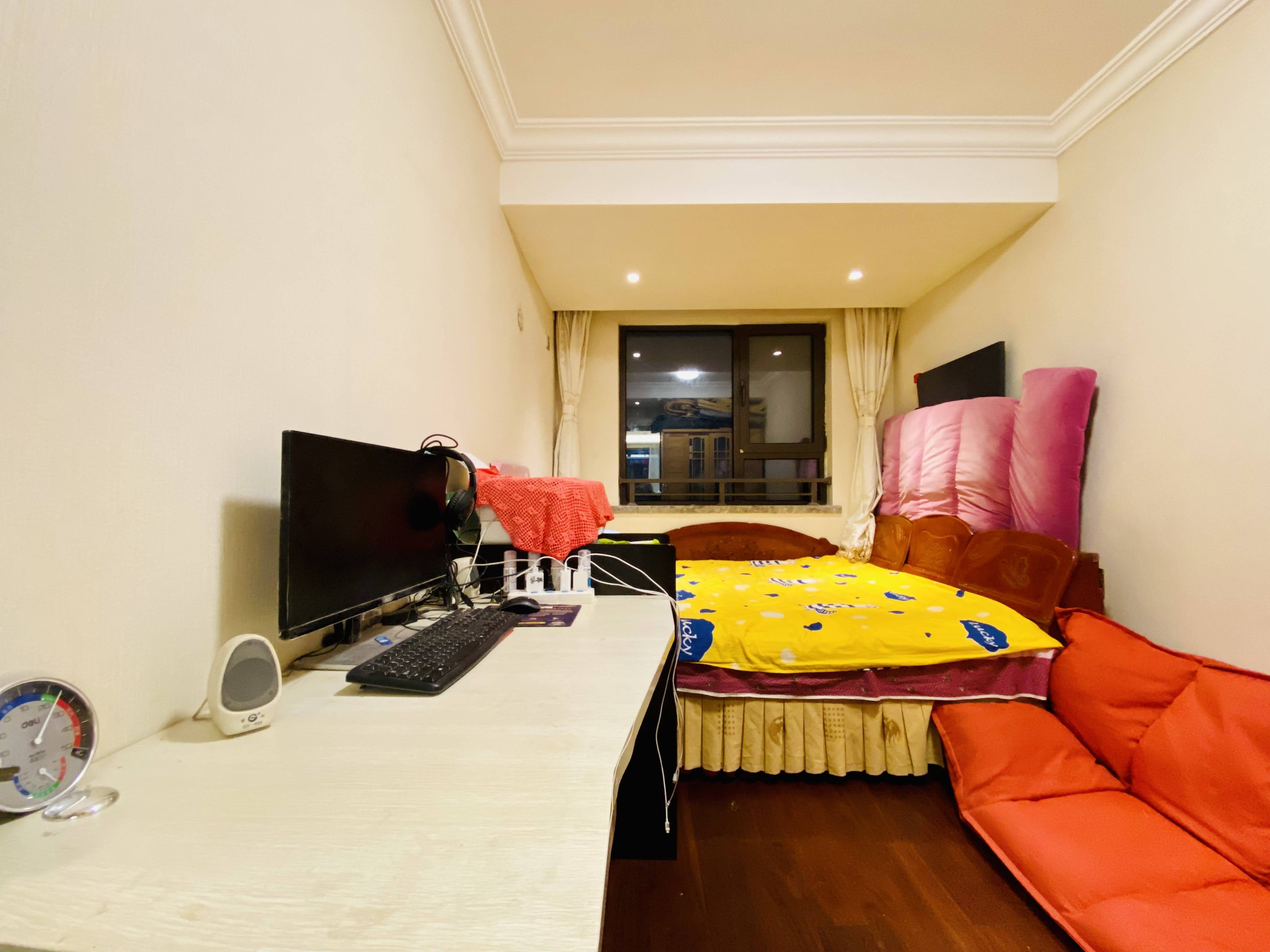 旭辉银盛泰金域蓝山