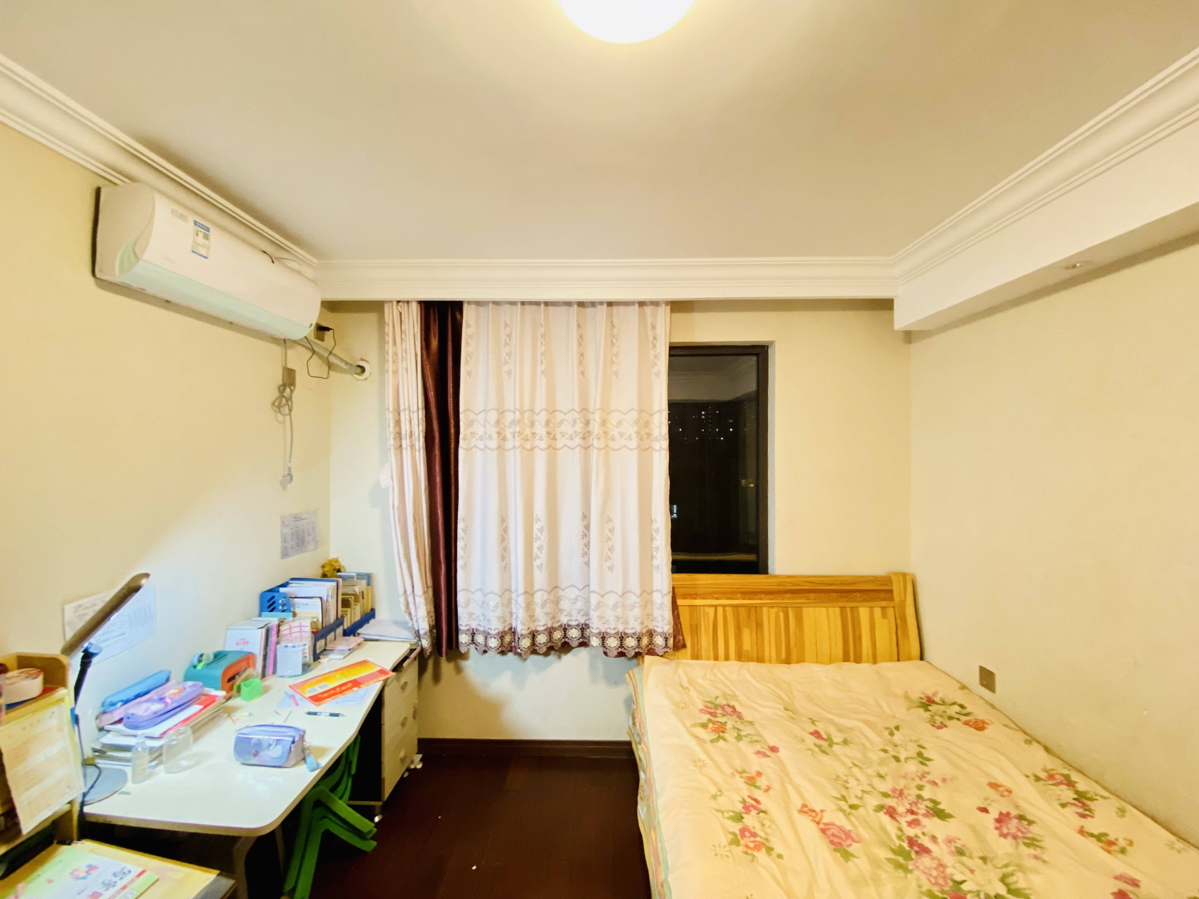 旭辉银盛泰金域蓝山