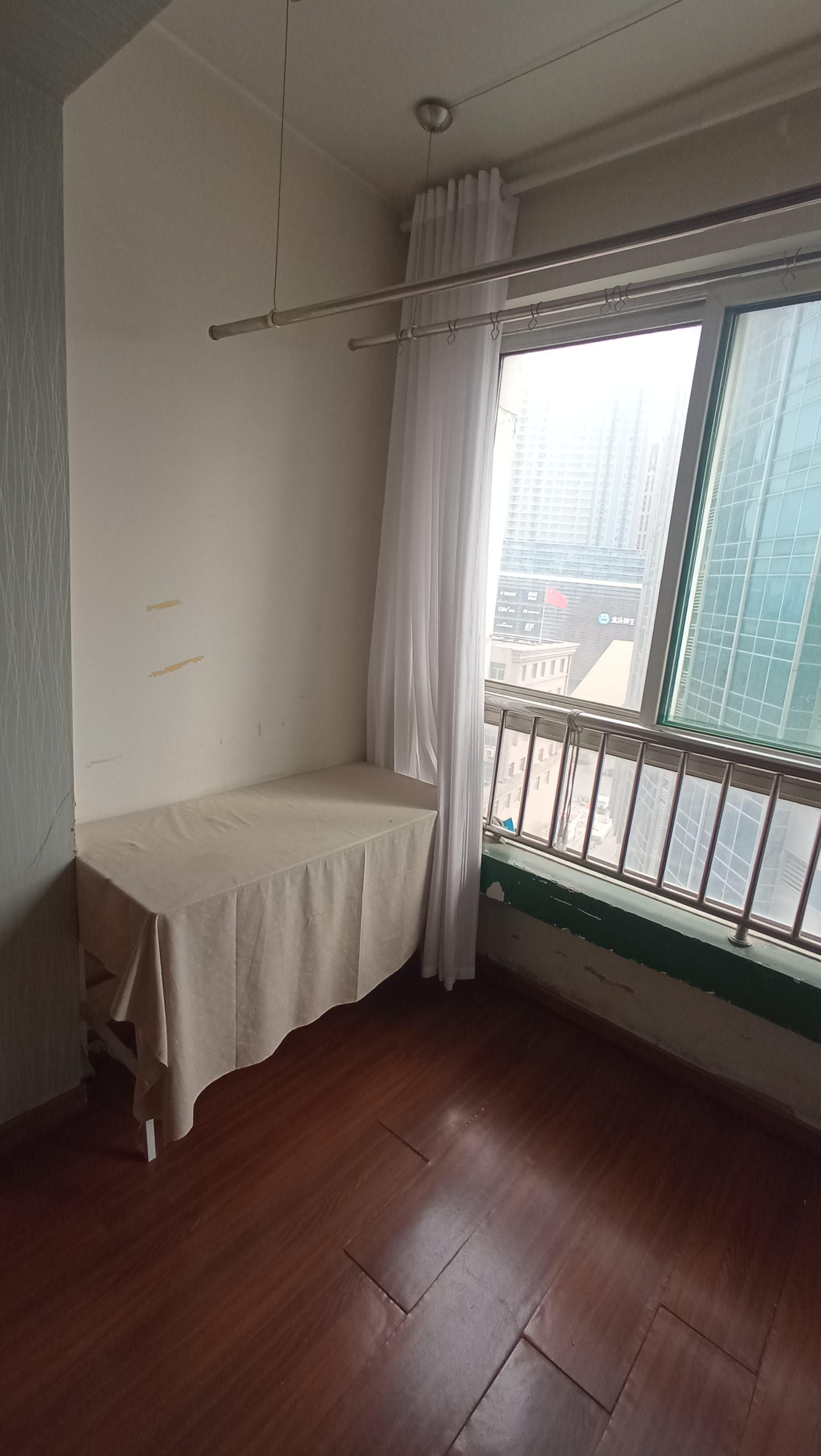 海蔚广场小区