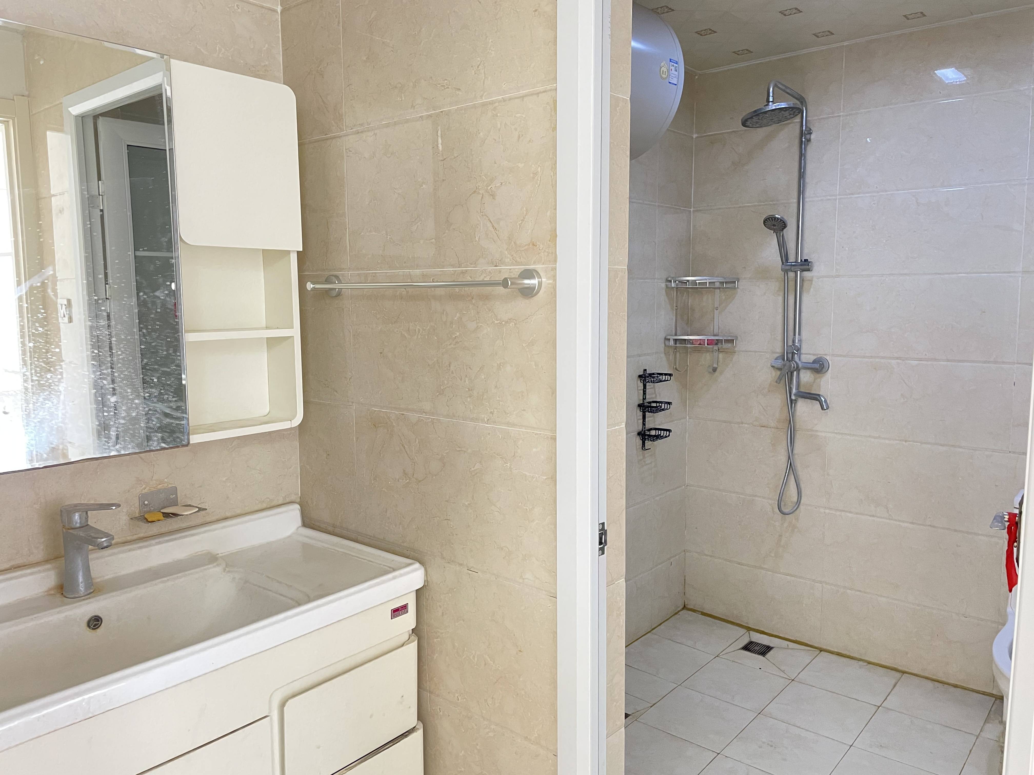 天鸿万象新天哈佛郡