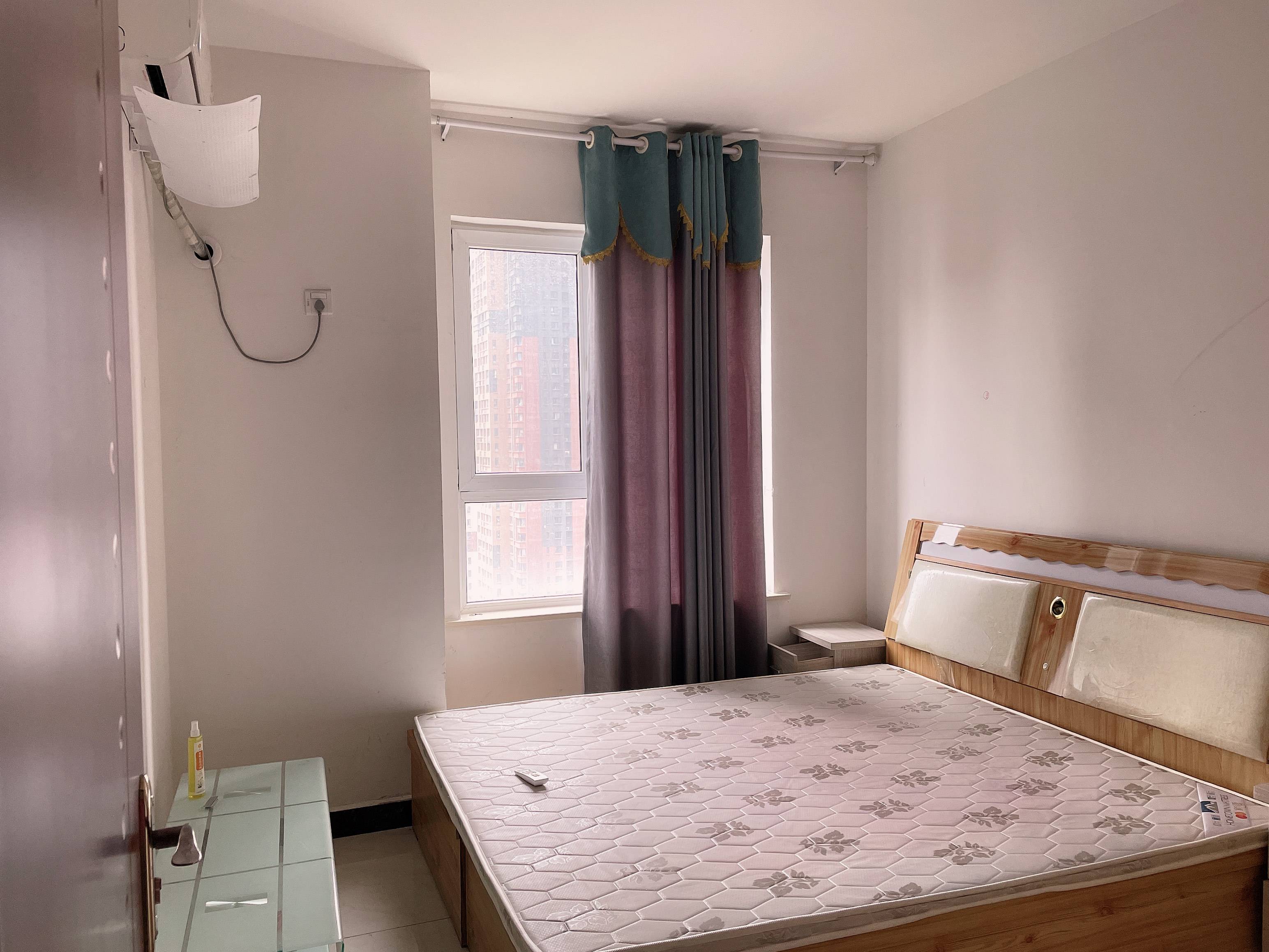 天鸿万象新天哈佛郡