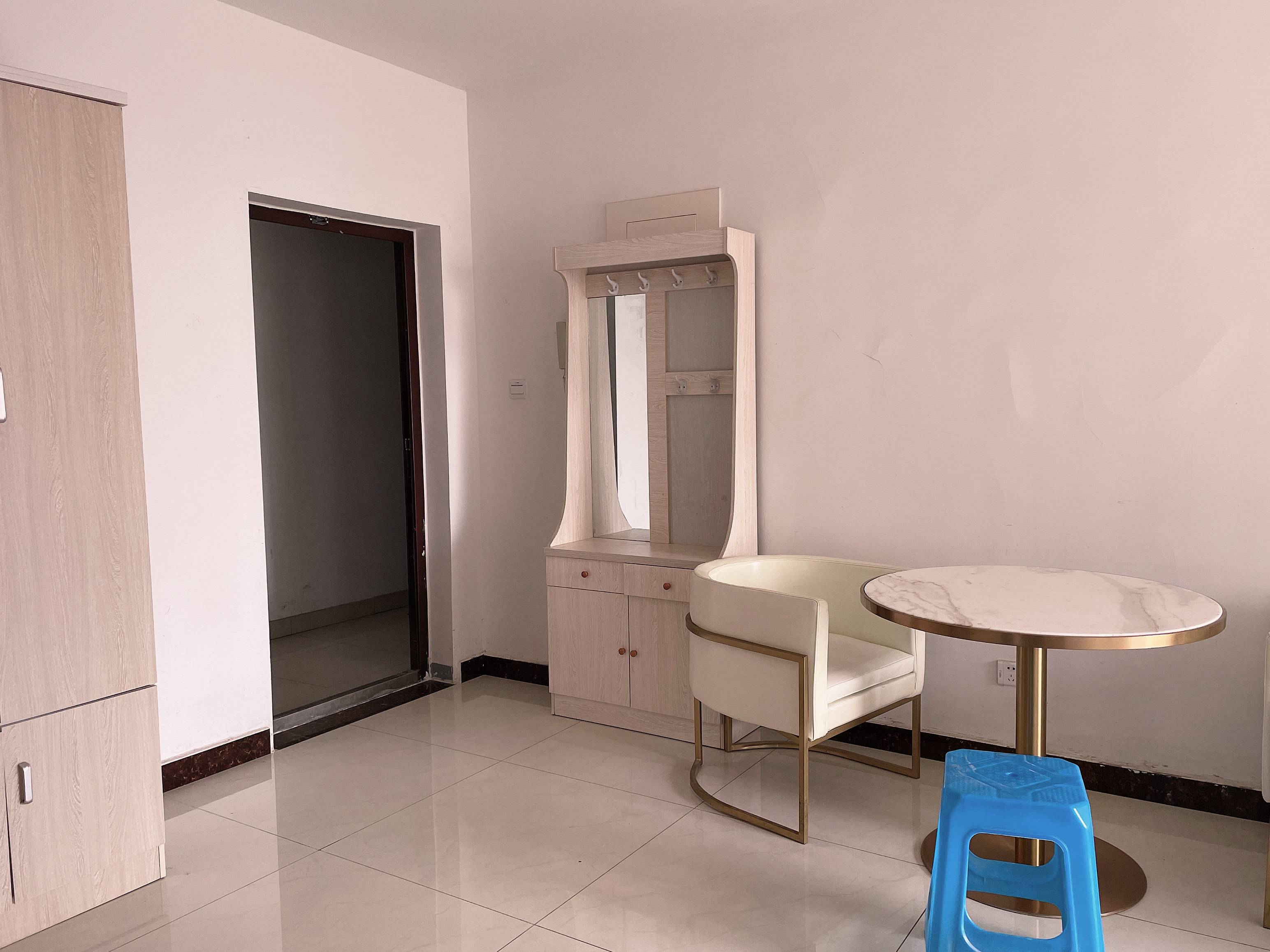 天鸿万象新天哈佛郡