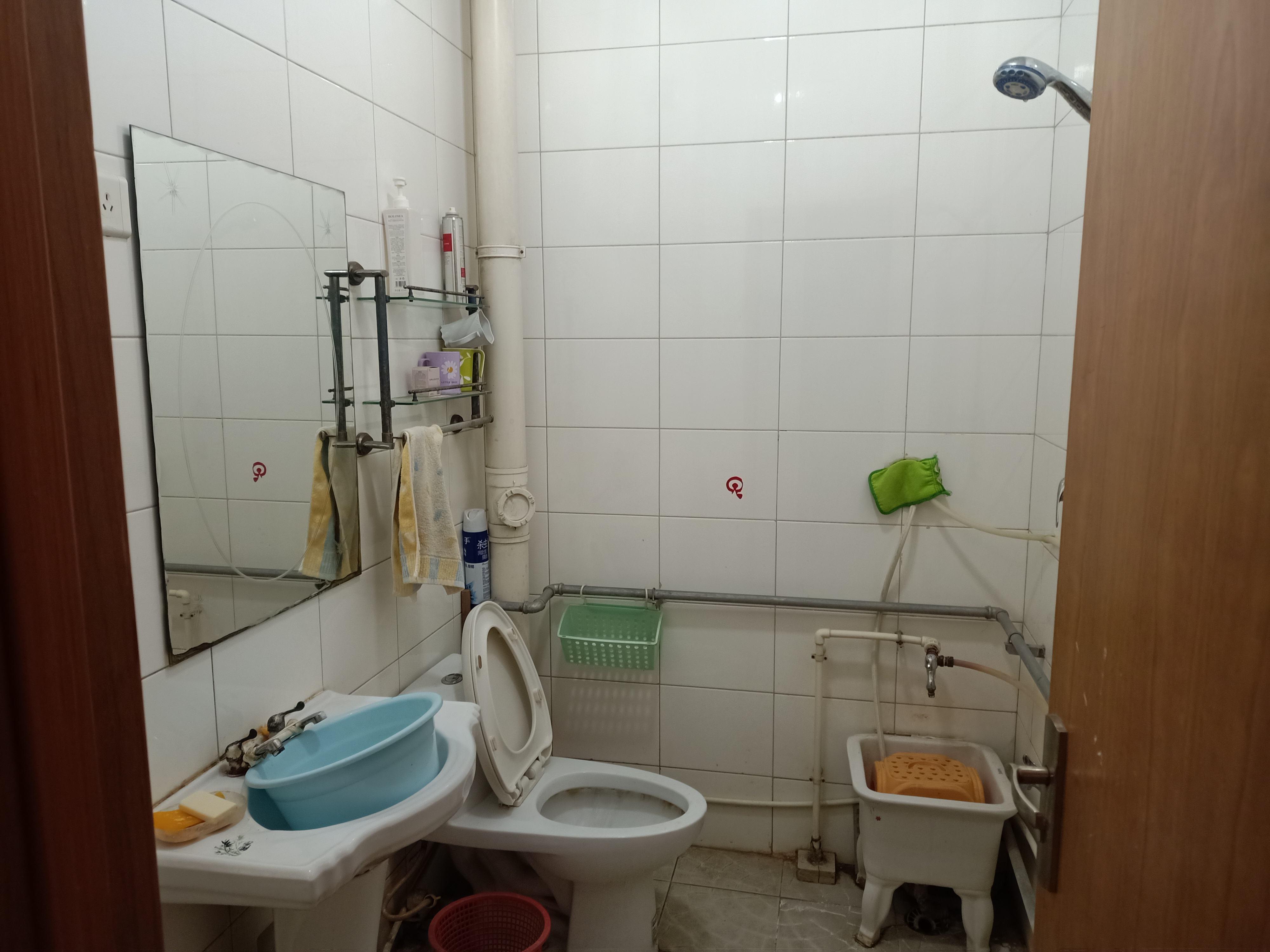 汇富名仕居