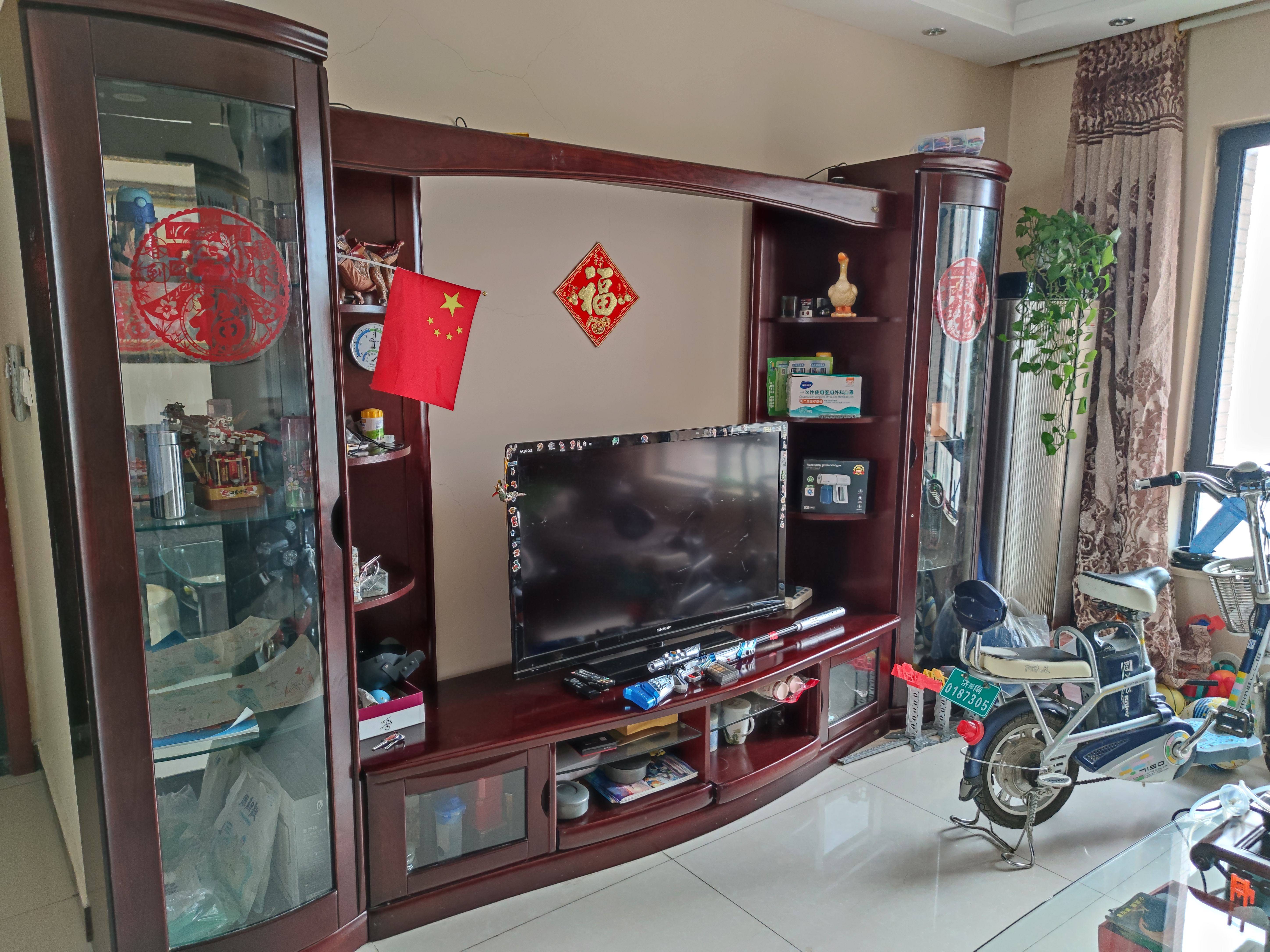 
							名士豪庭一区