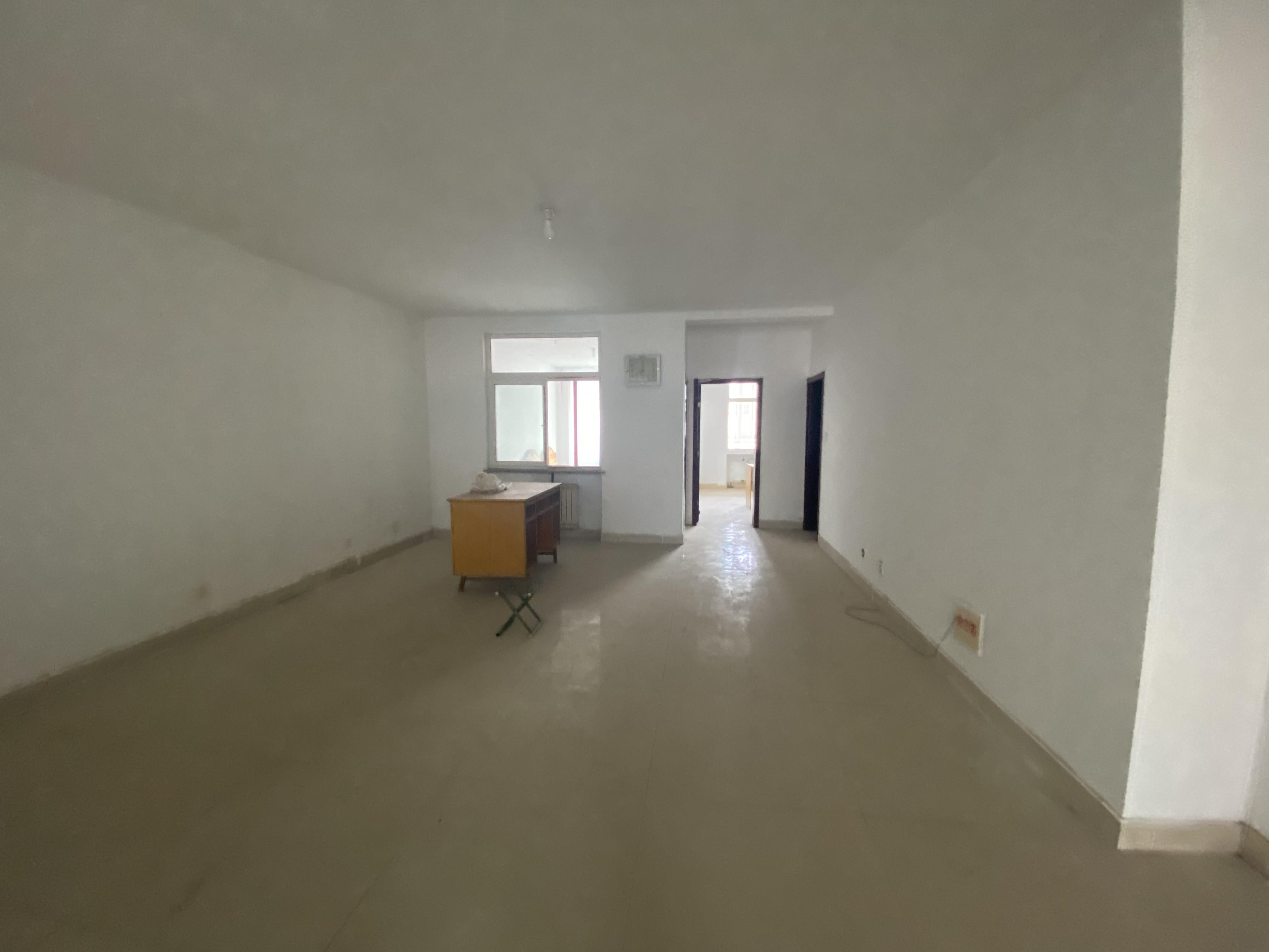 依山新居