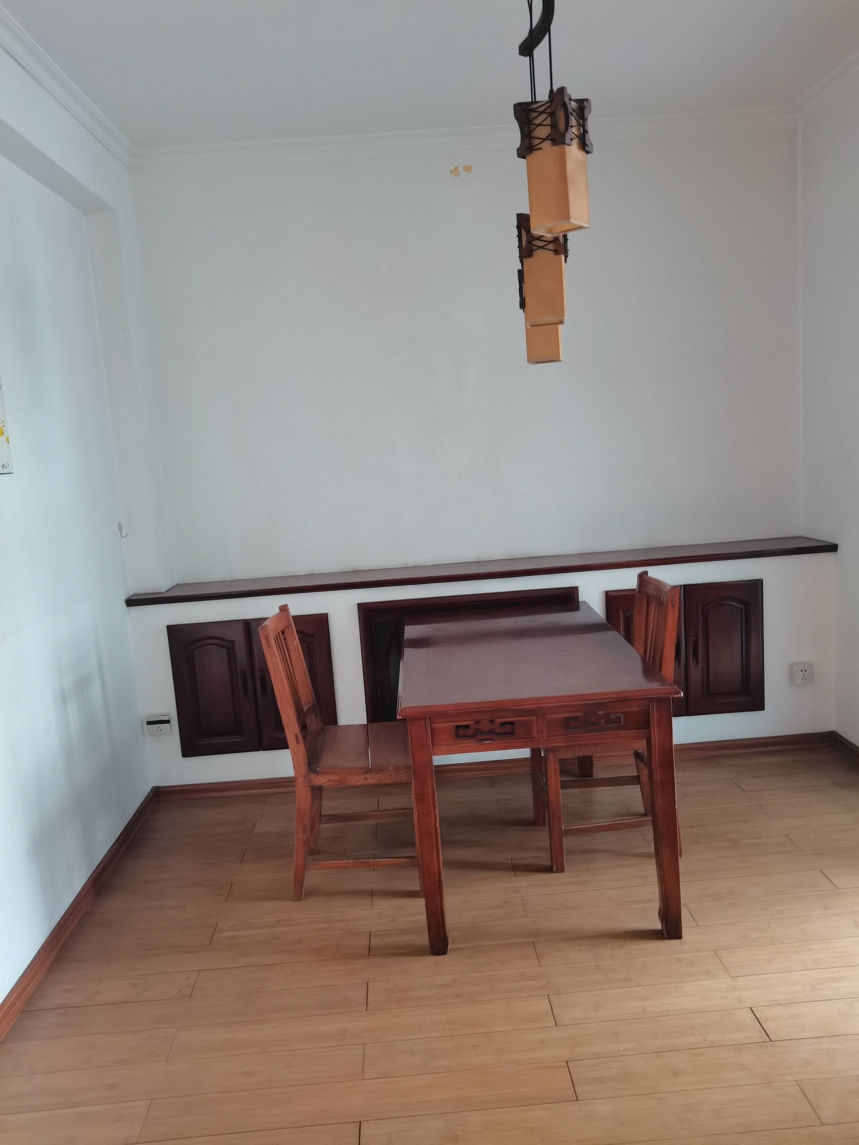 东山花园小区二区