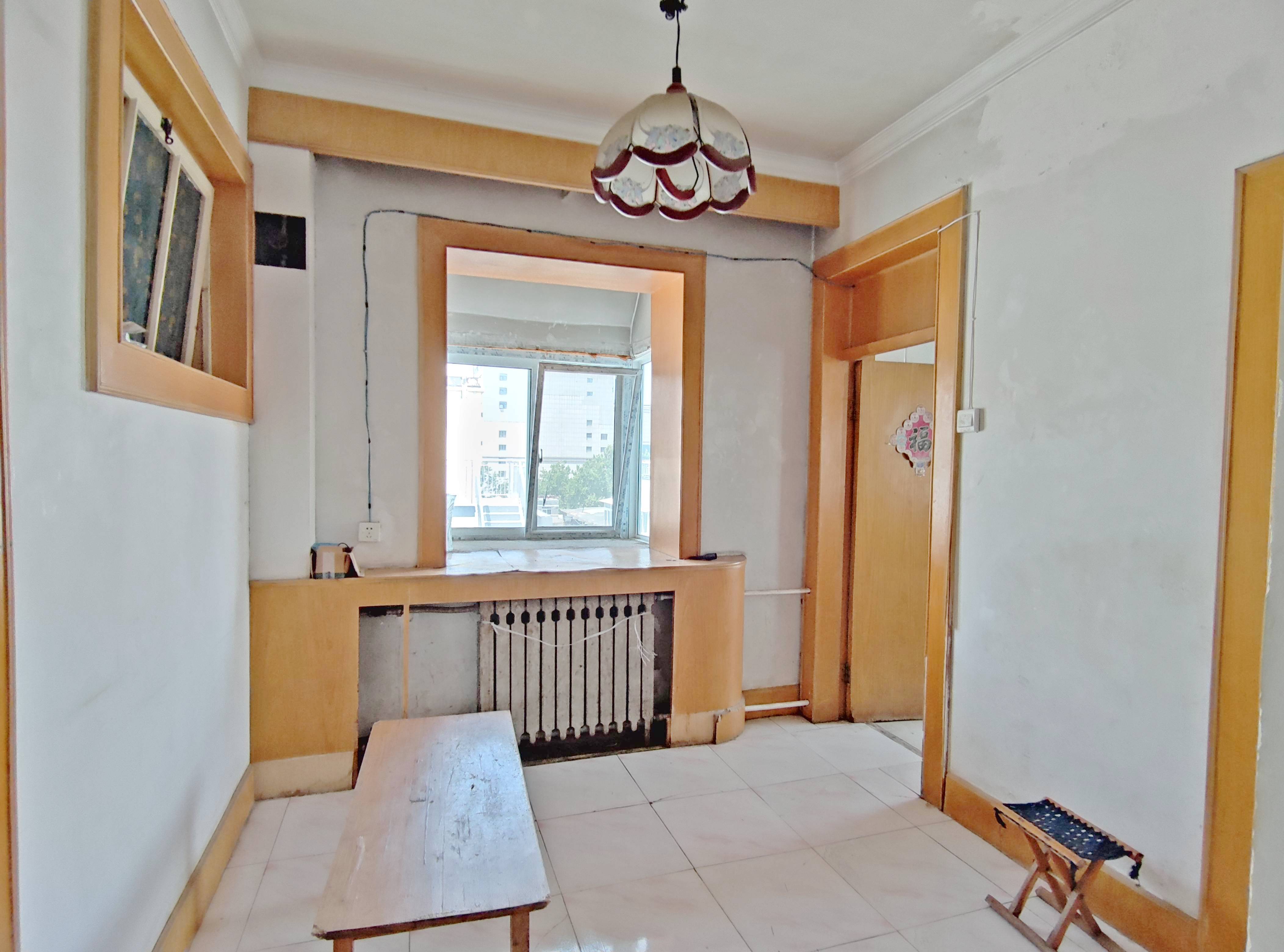 经三路单位宿舍