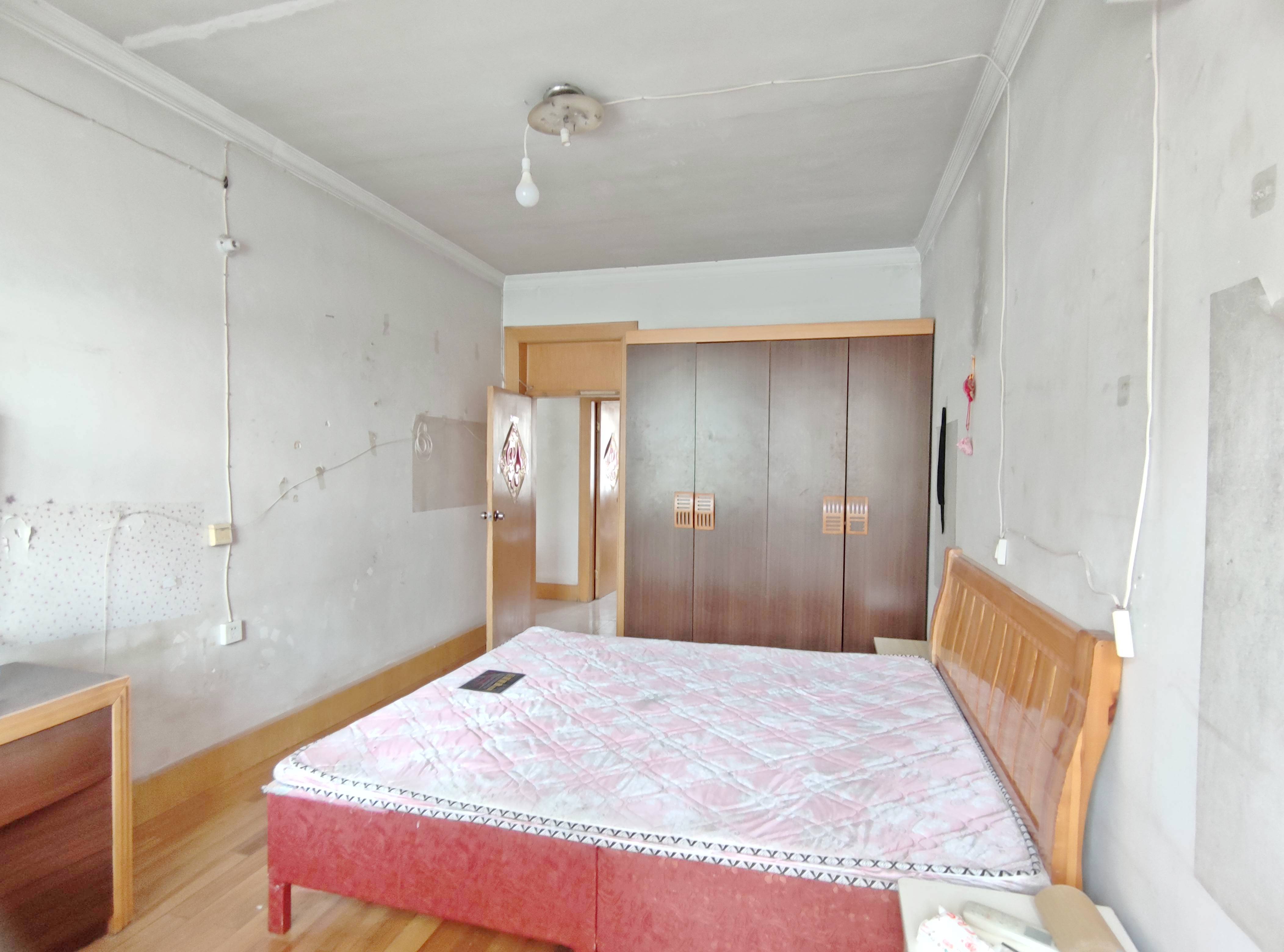 经三路单位宿舍