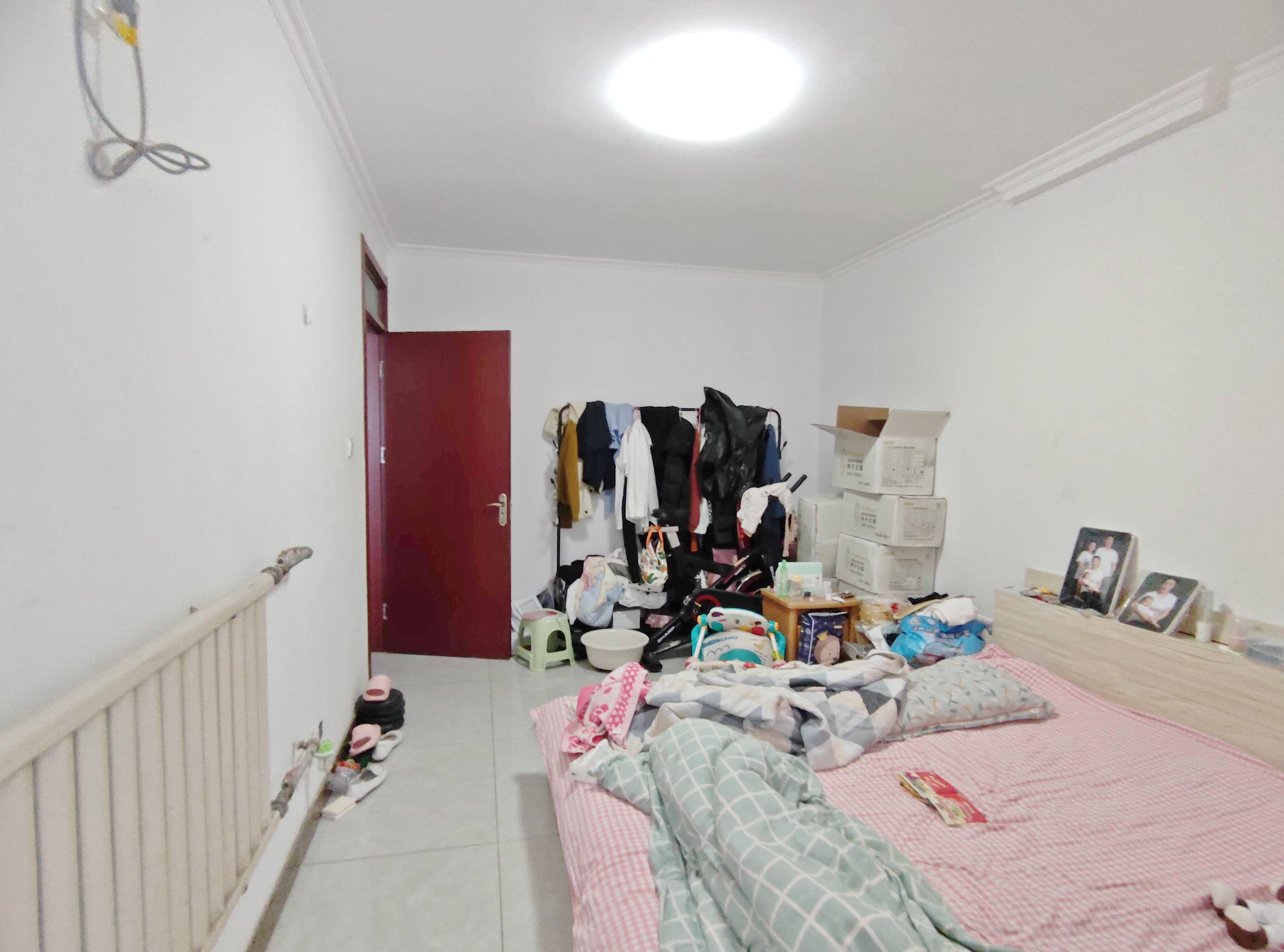 北小辛庄东街141号