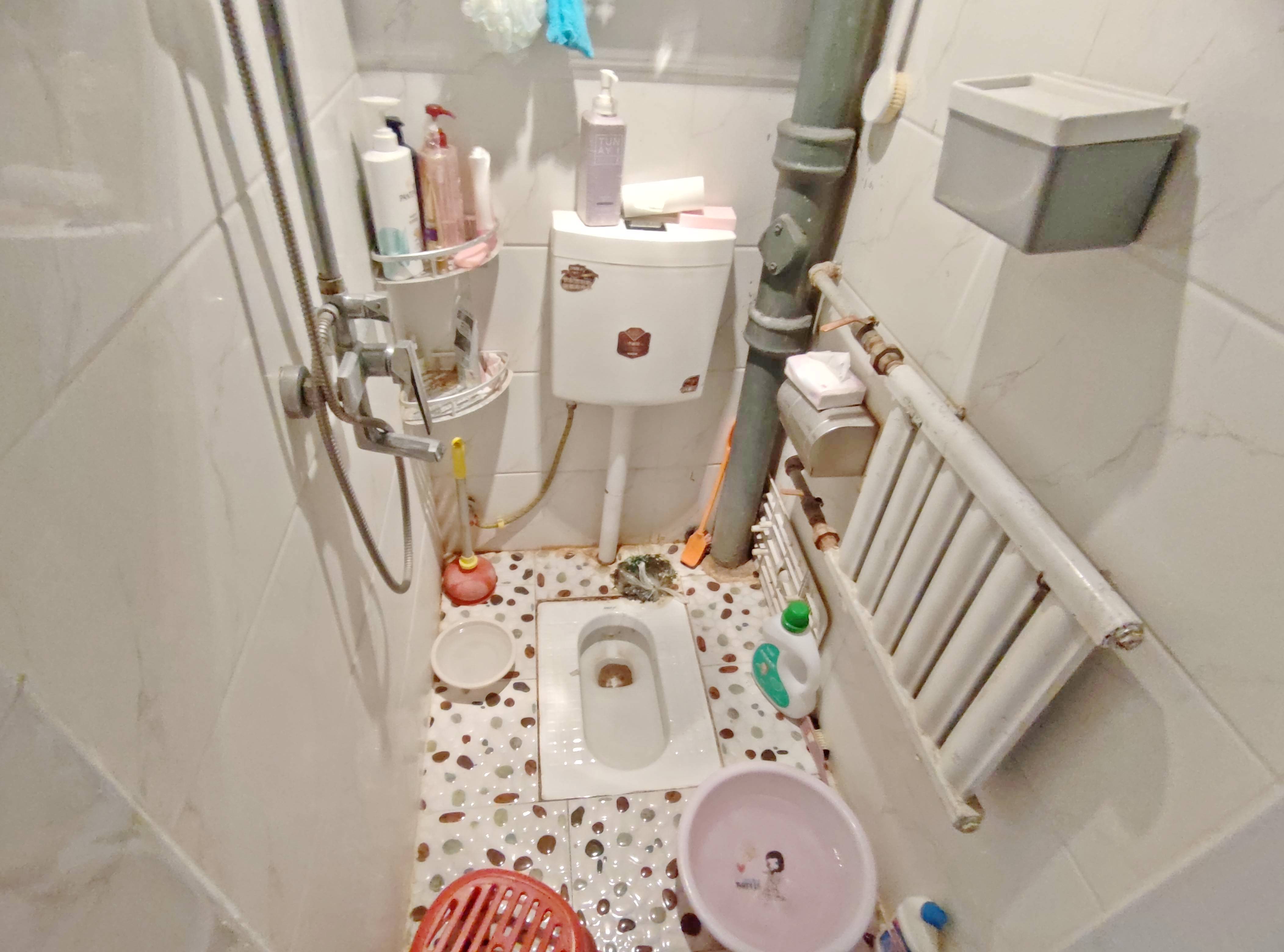 北小辛庄东街141号