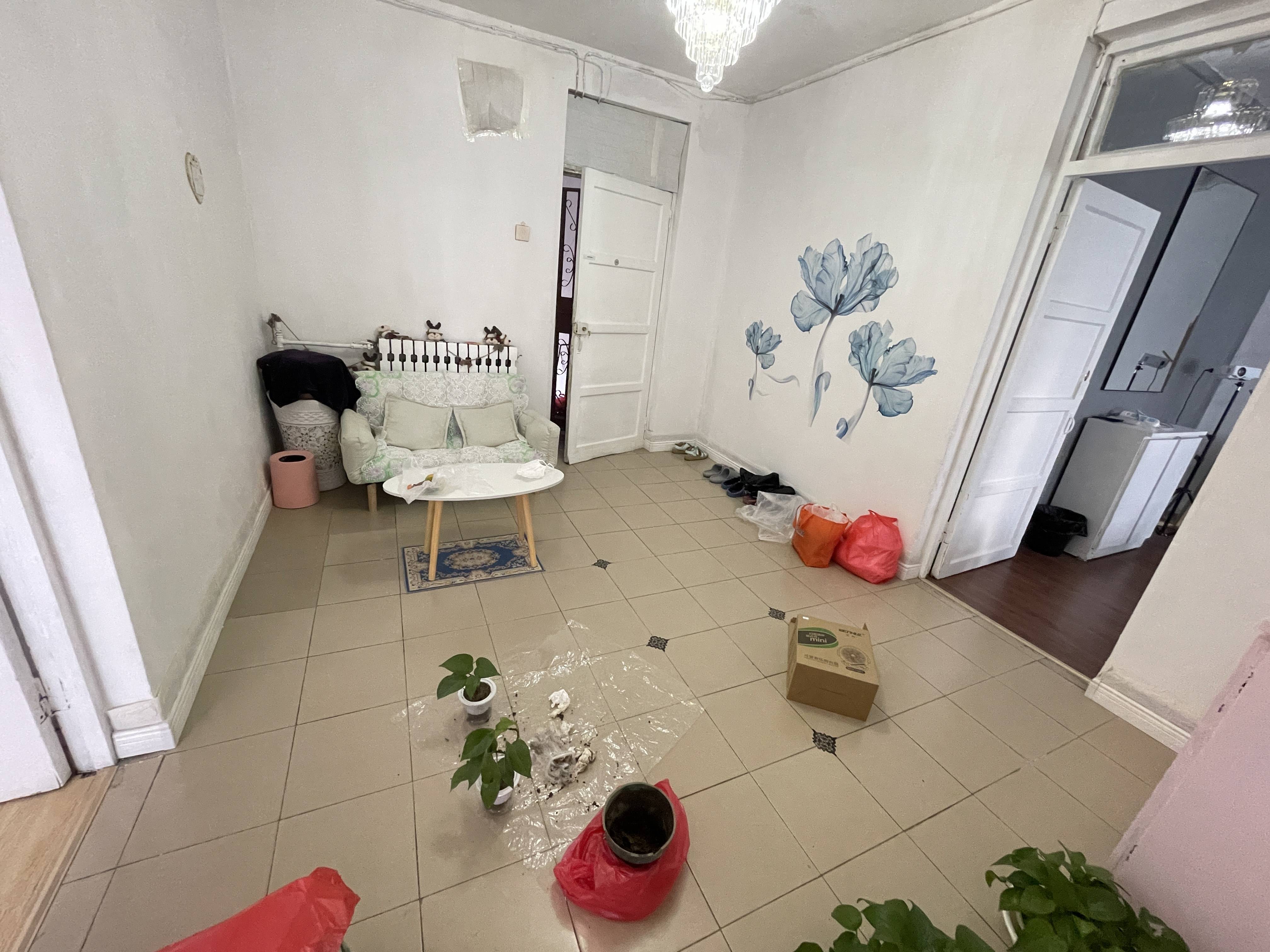 馆驿街小区