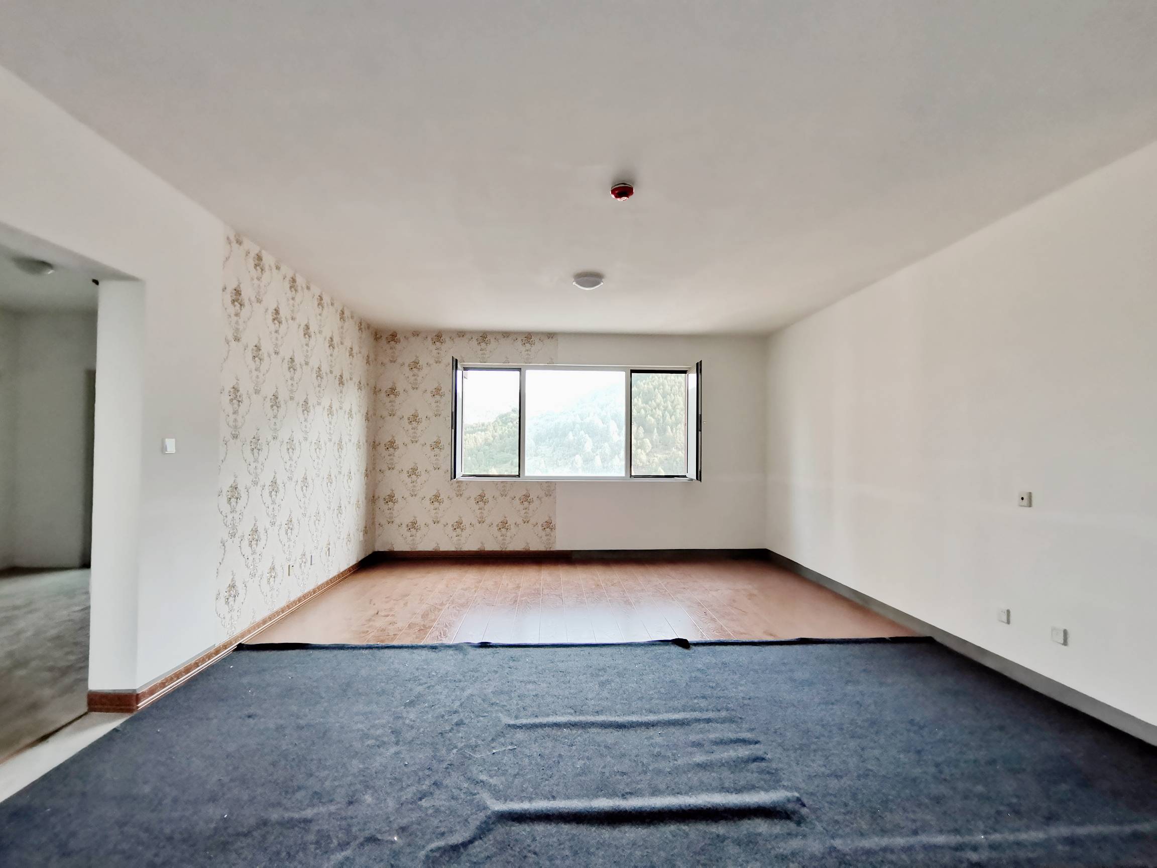  黄金山水郡六区 南北