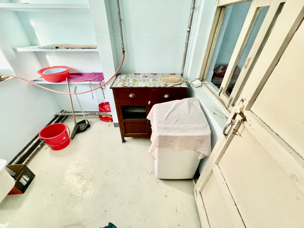 建国小经三路单位宿舍