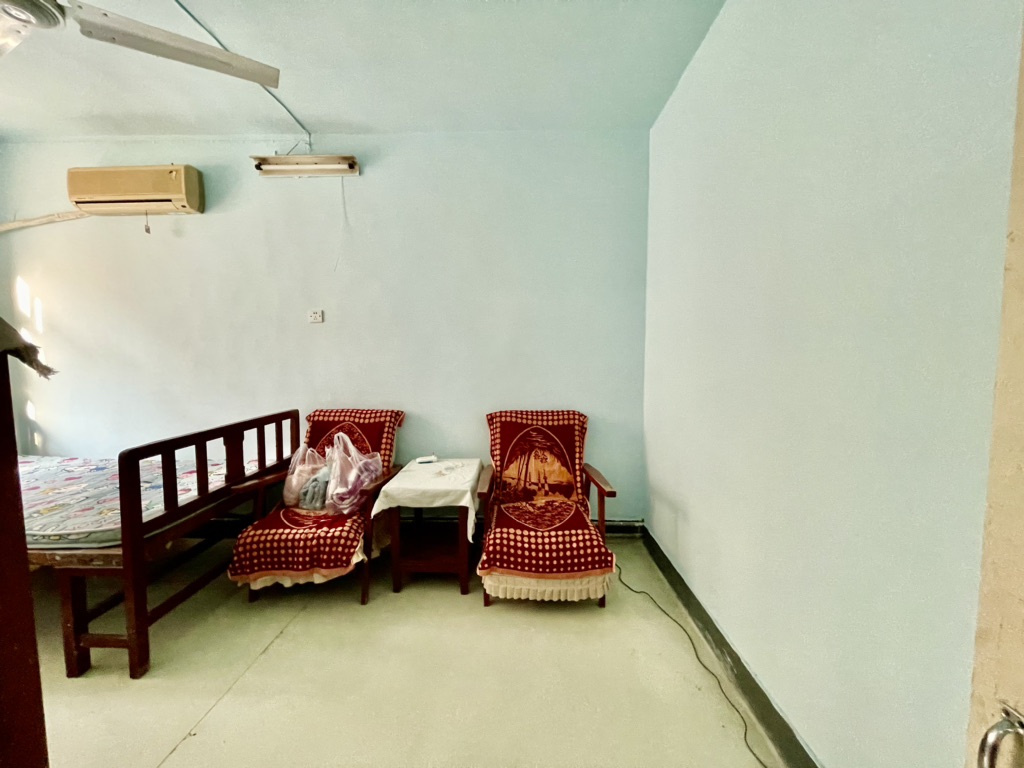 建国小经三路单位宿舍