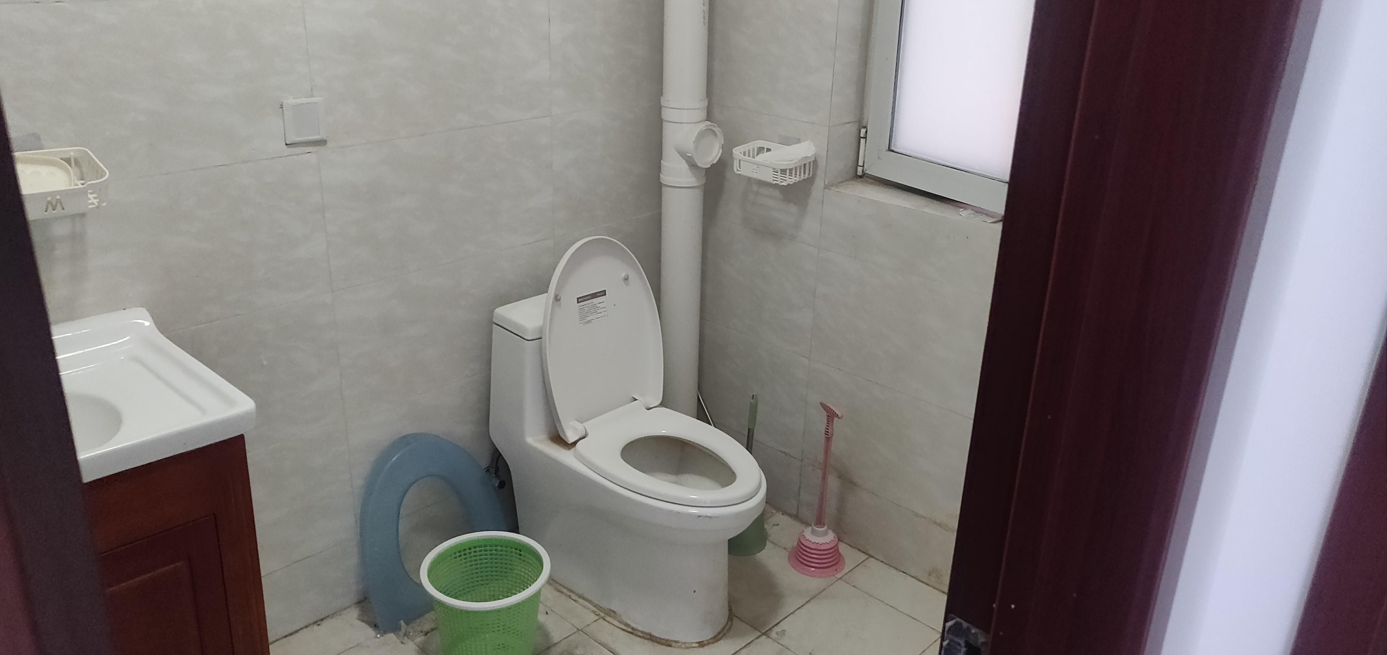 城投伴山居