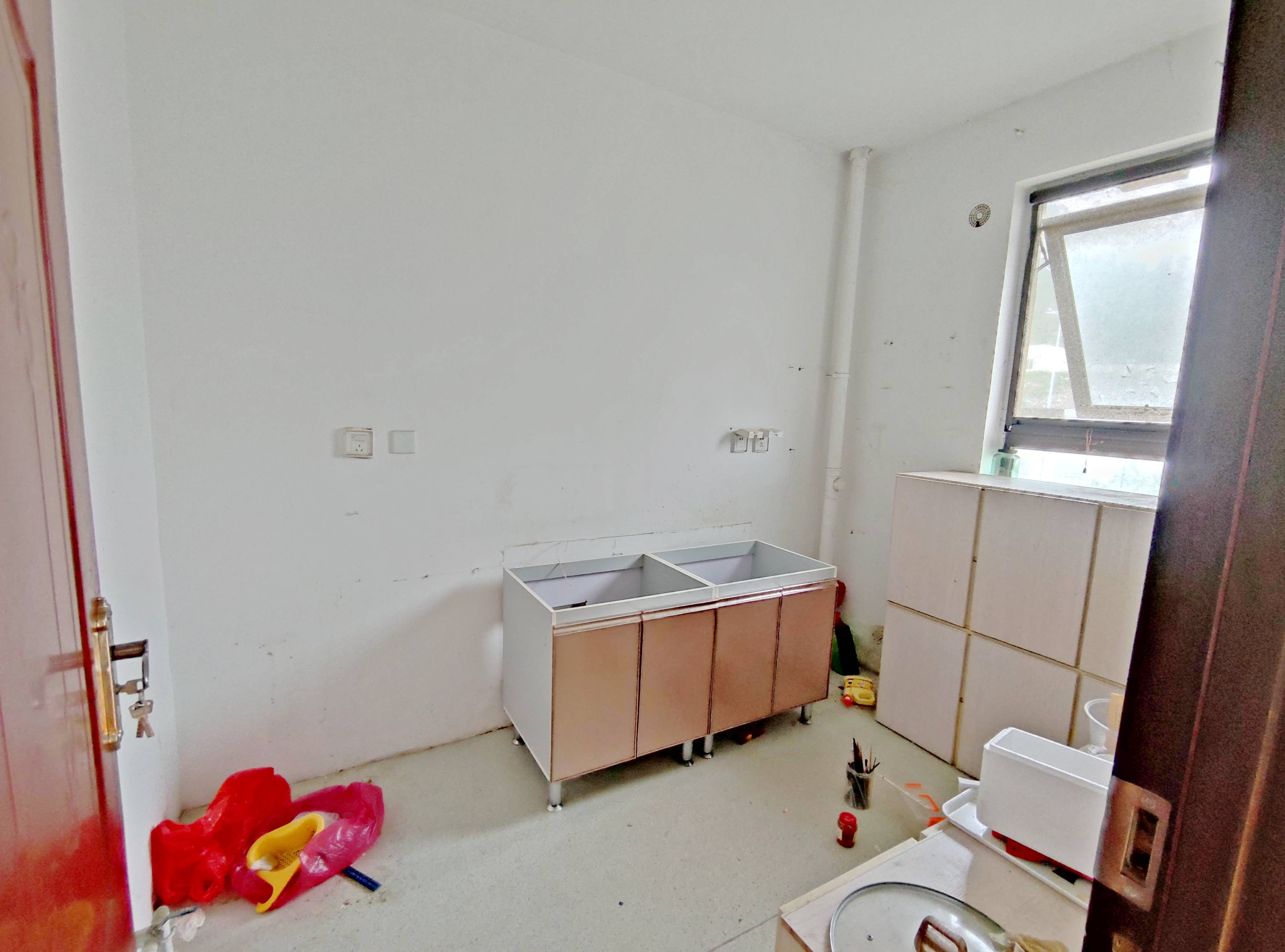 中海国际社区（铂宫别墅B2）