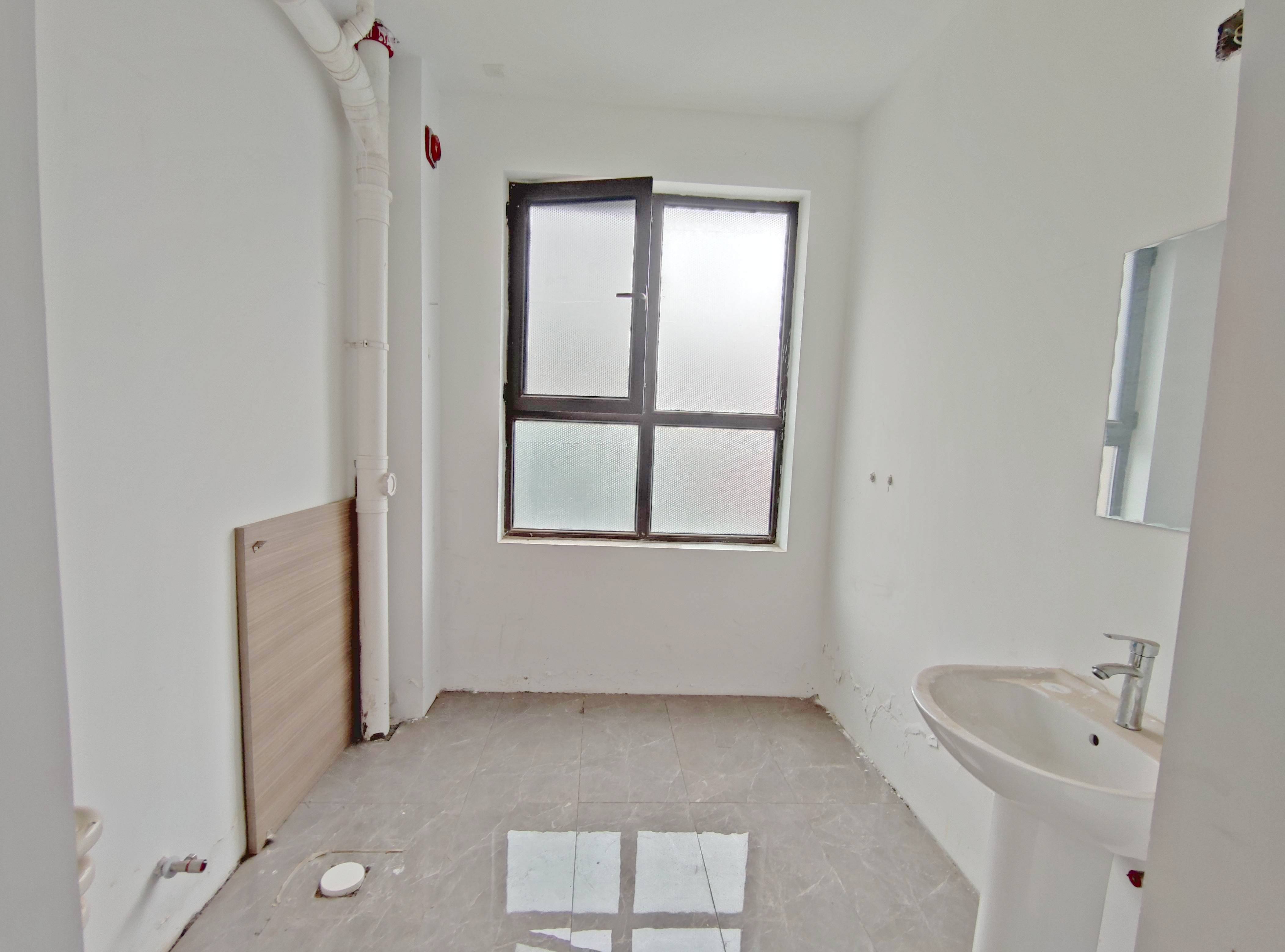 中海国际社区（铂宫别墅B2）