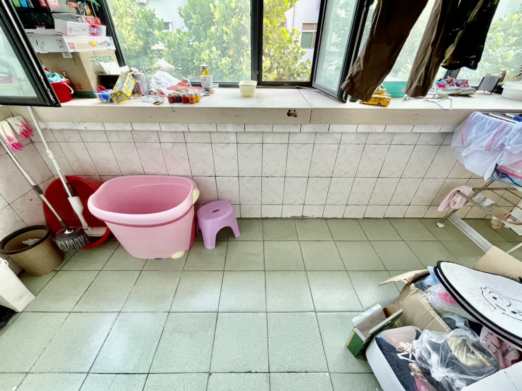 建国小经三路单位宿舍