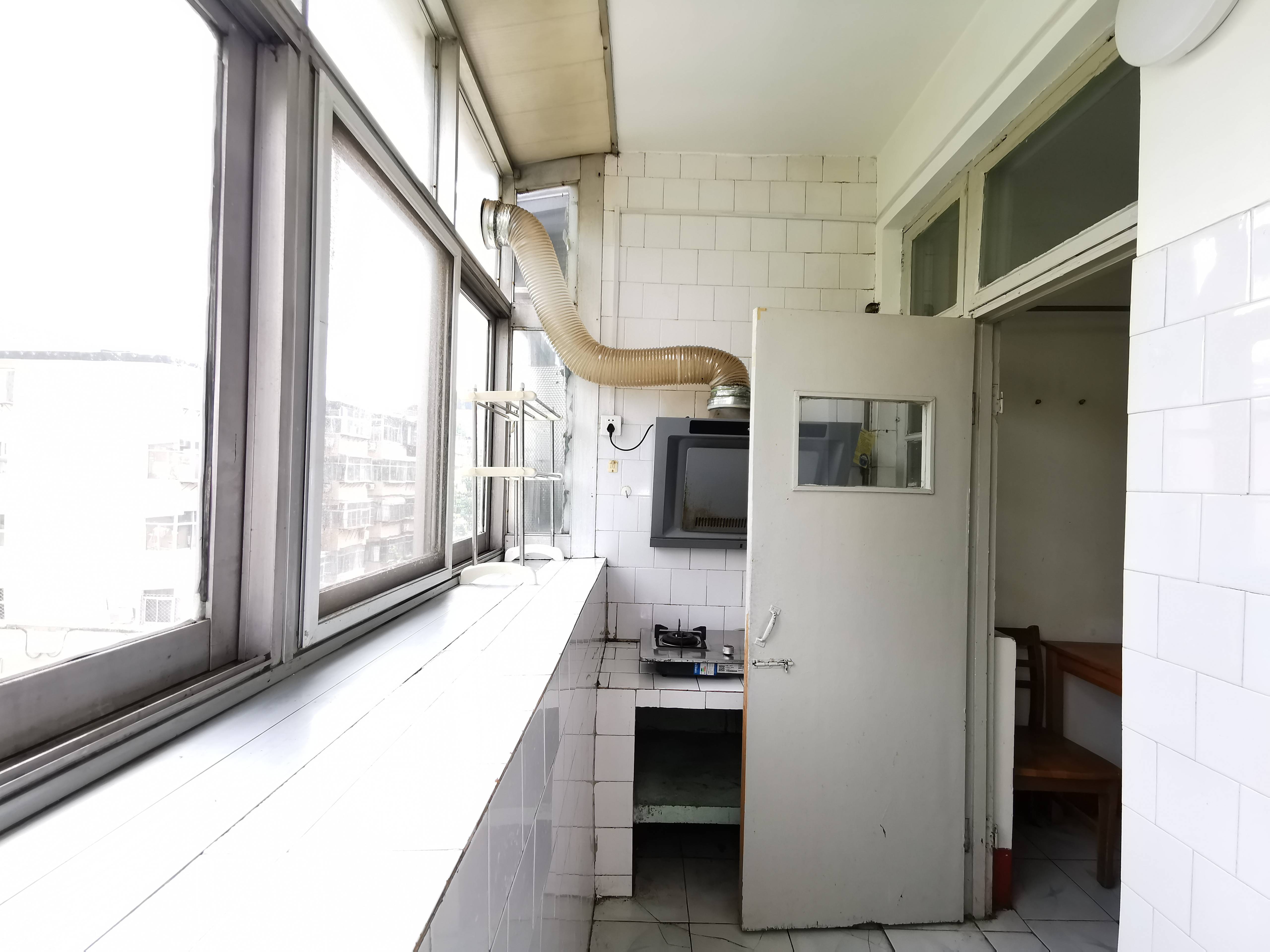 山师教工三宿舍