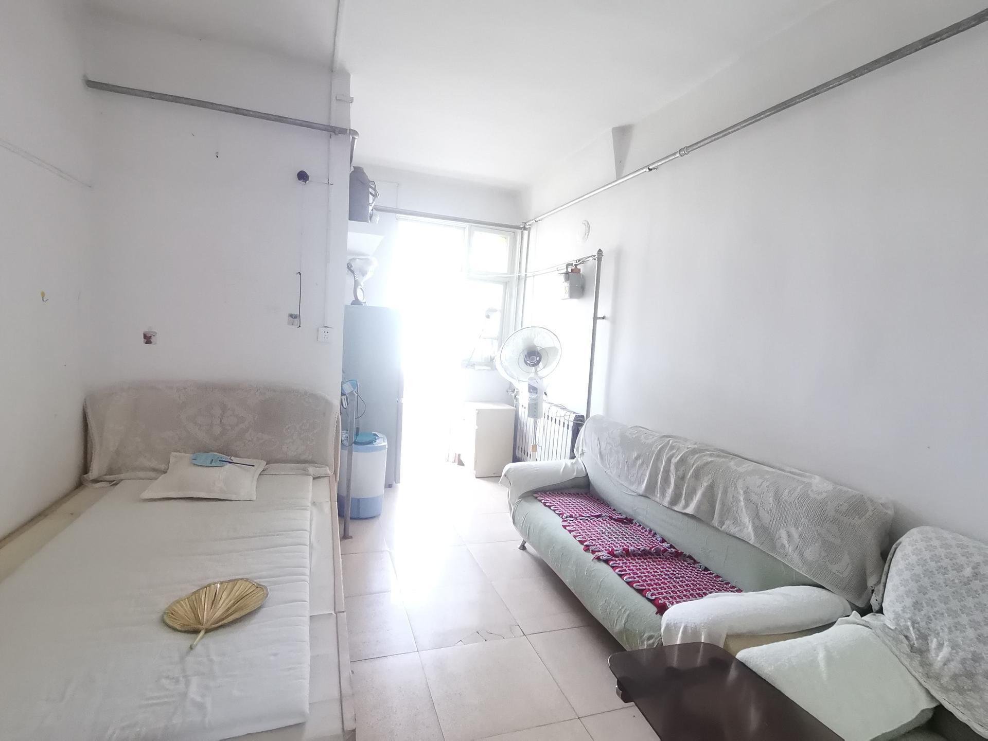 山师教工三宿舍