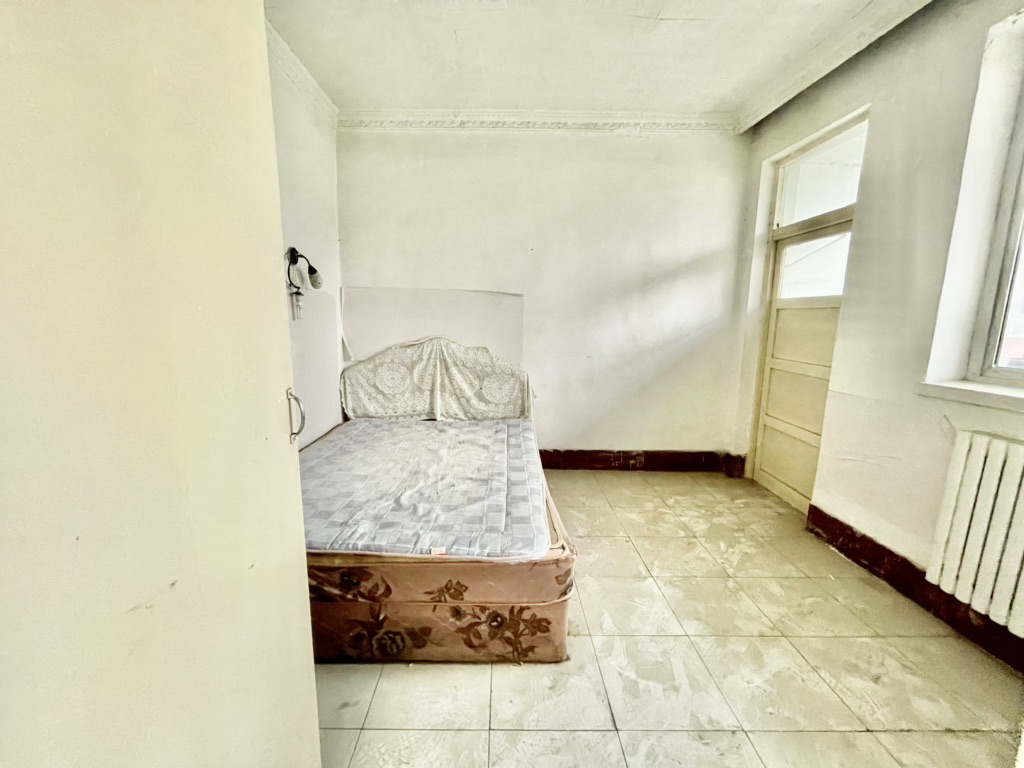 纬一路单位宿舍