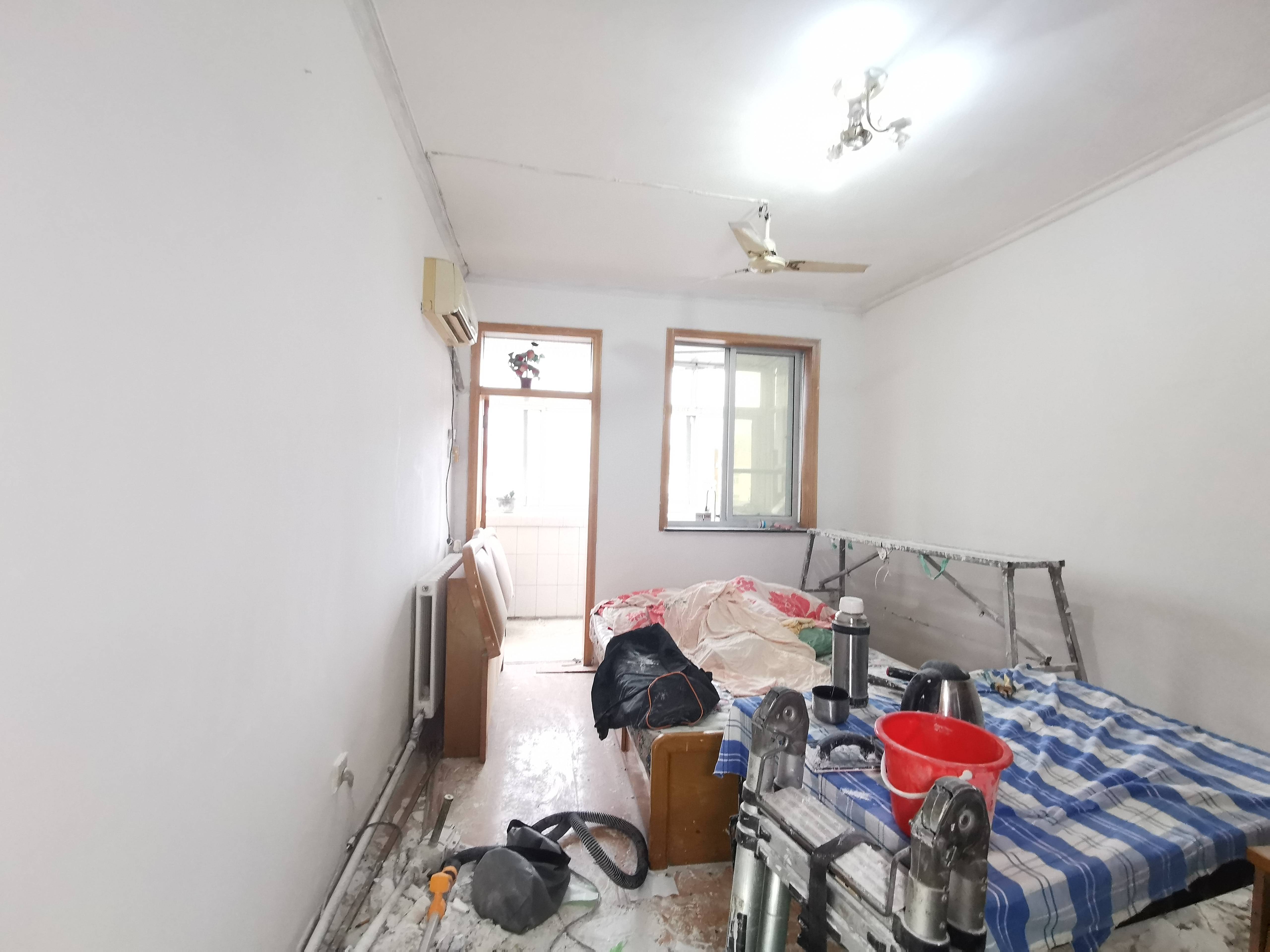 山师教工三宿舍