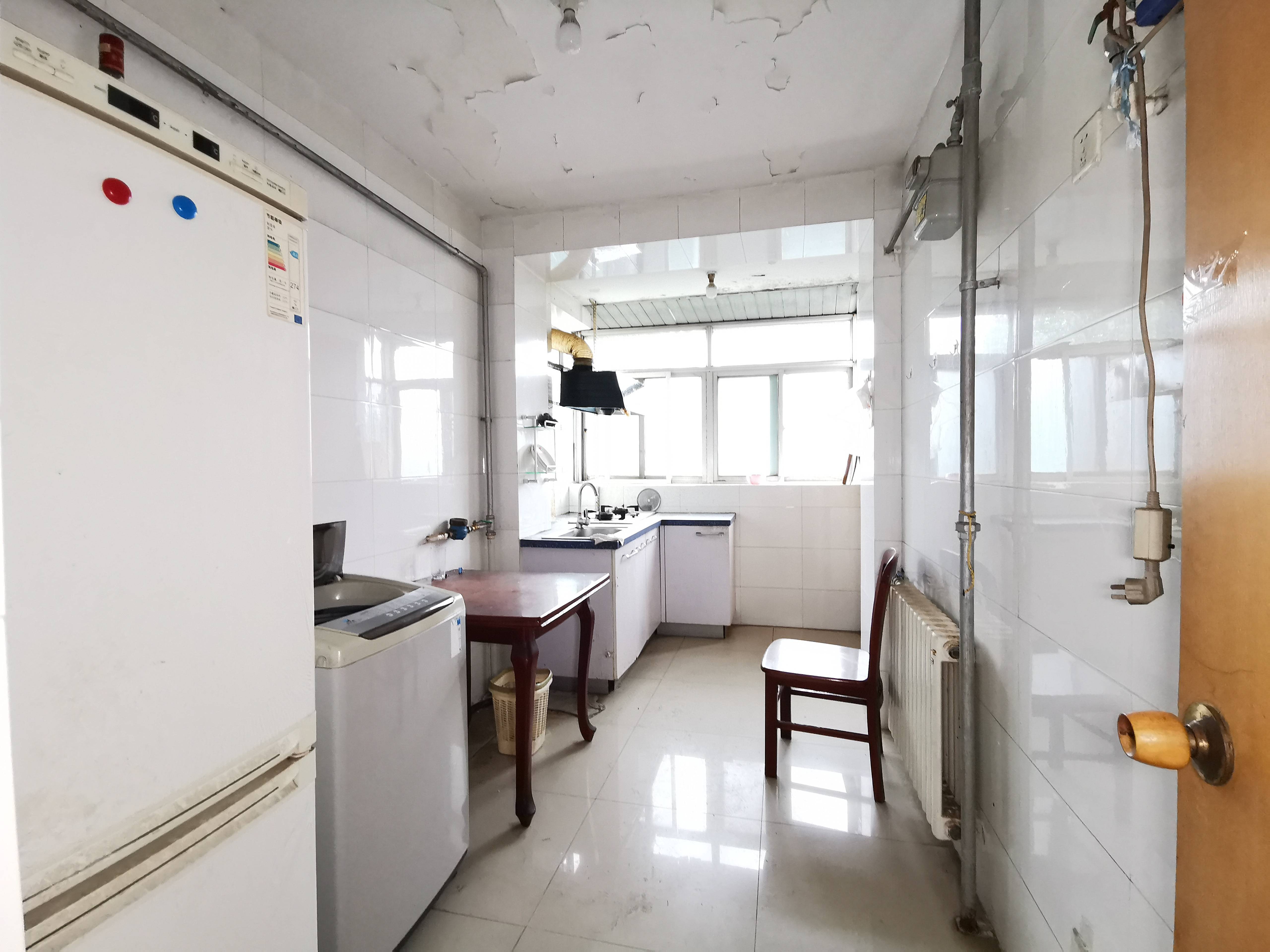 山东建筑工程学院第五宿舍