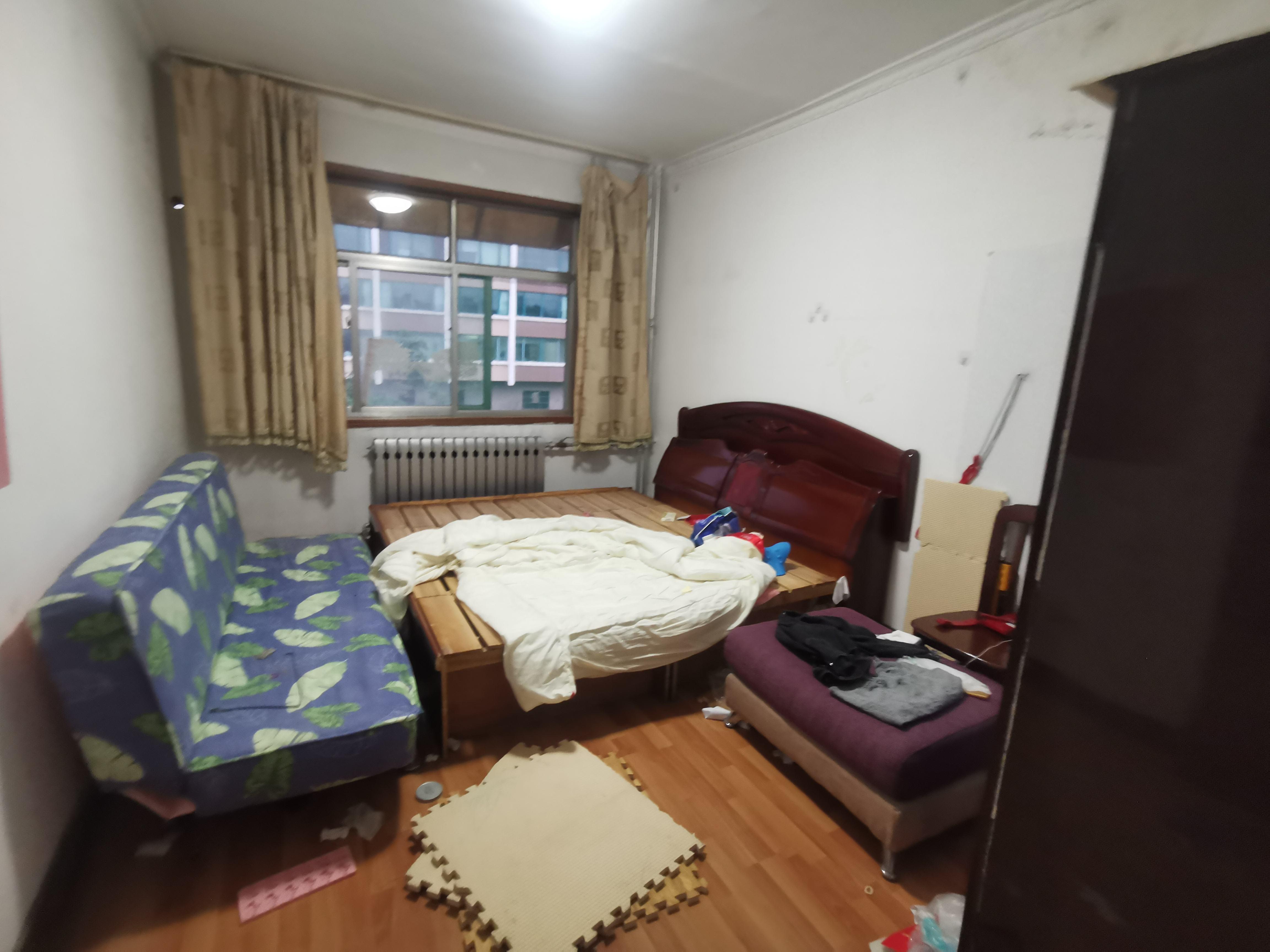燕子山小区东路单位宿舍