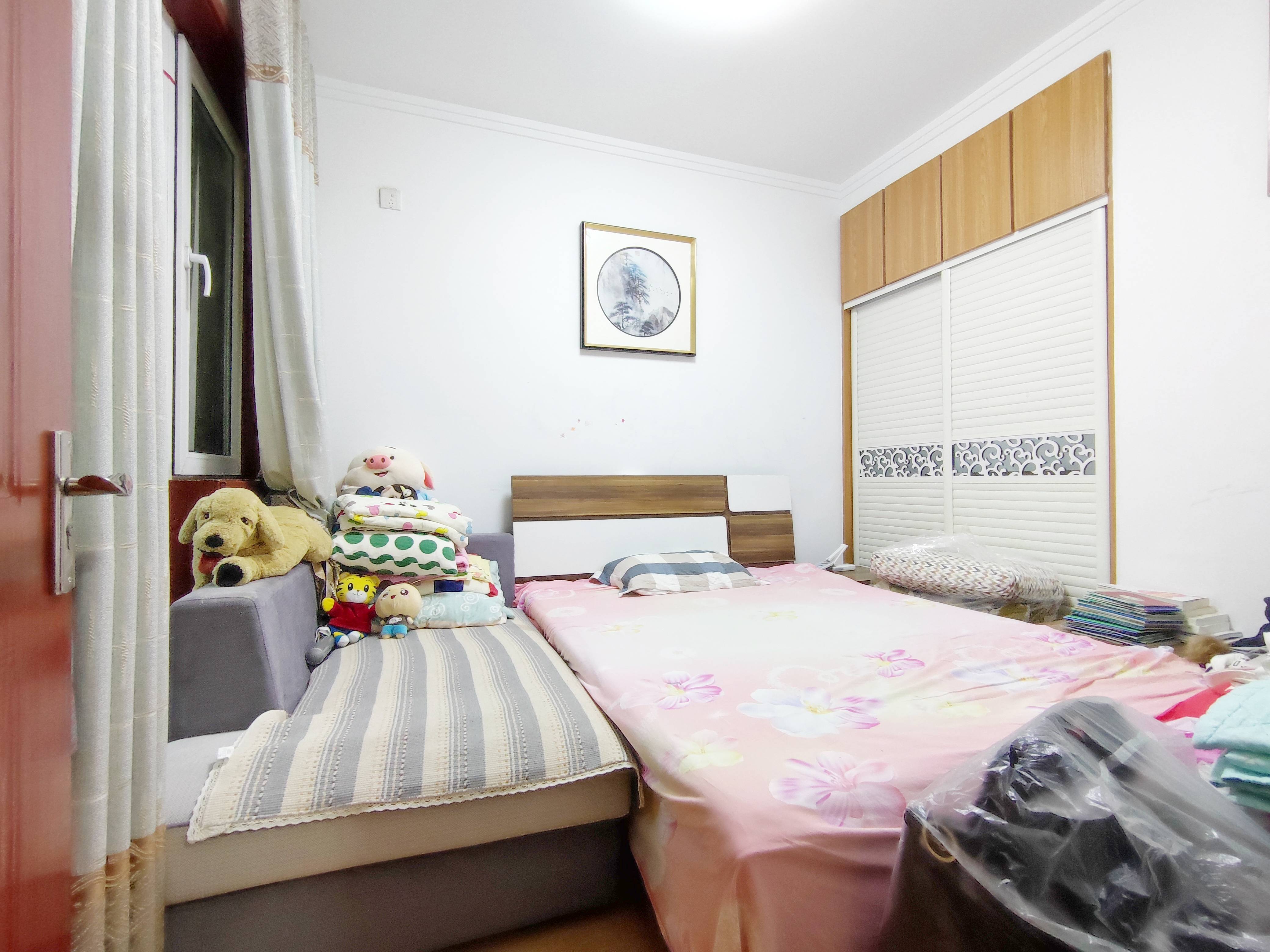 绿地新里香榭丽公馆