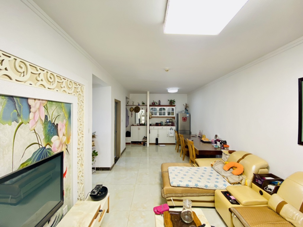  绿地隆悦公馆 南北