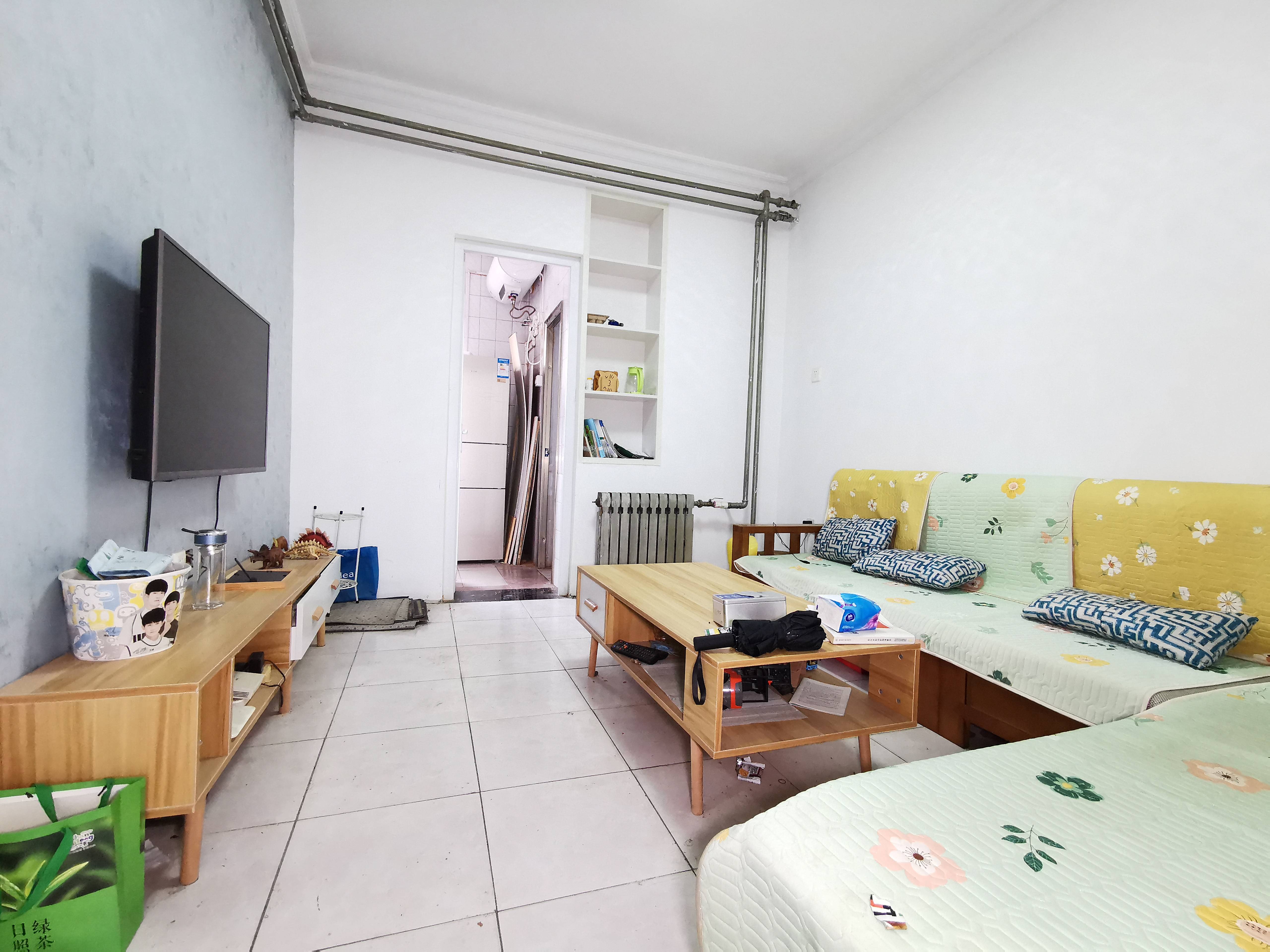  吉美乐宿舍 南北