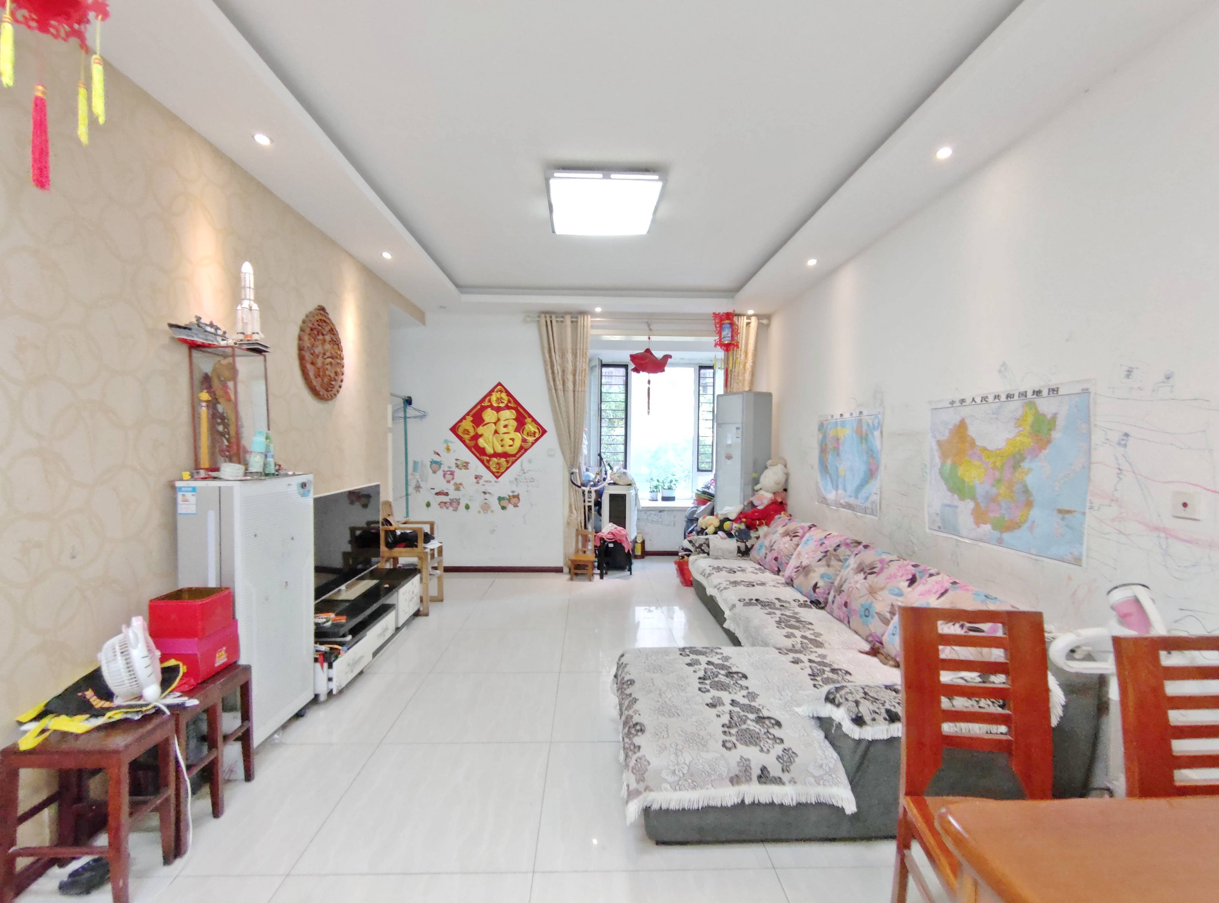 绿地新里卢浮公馆