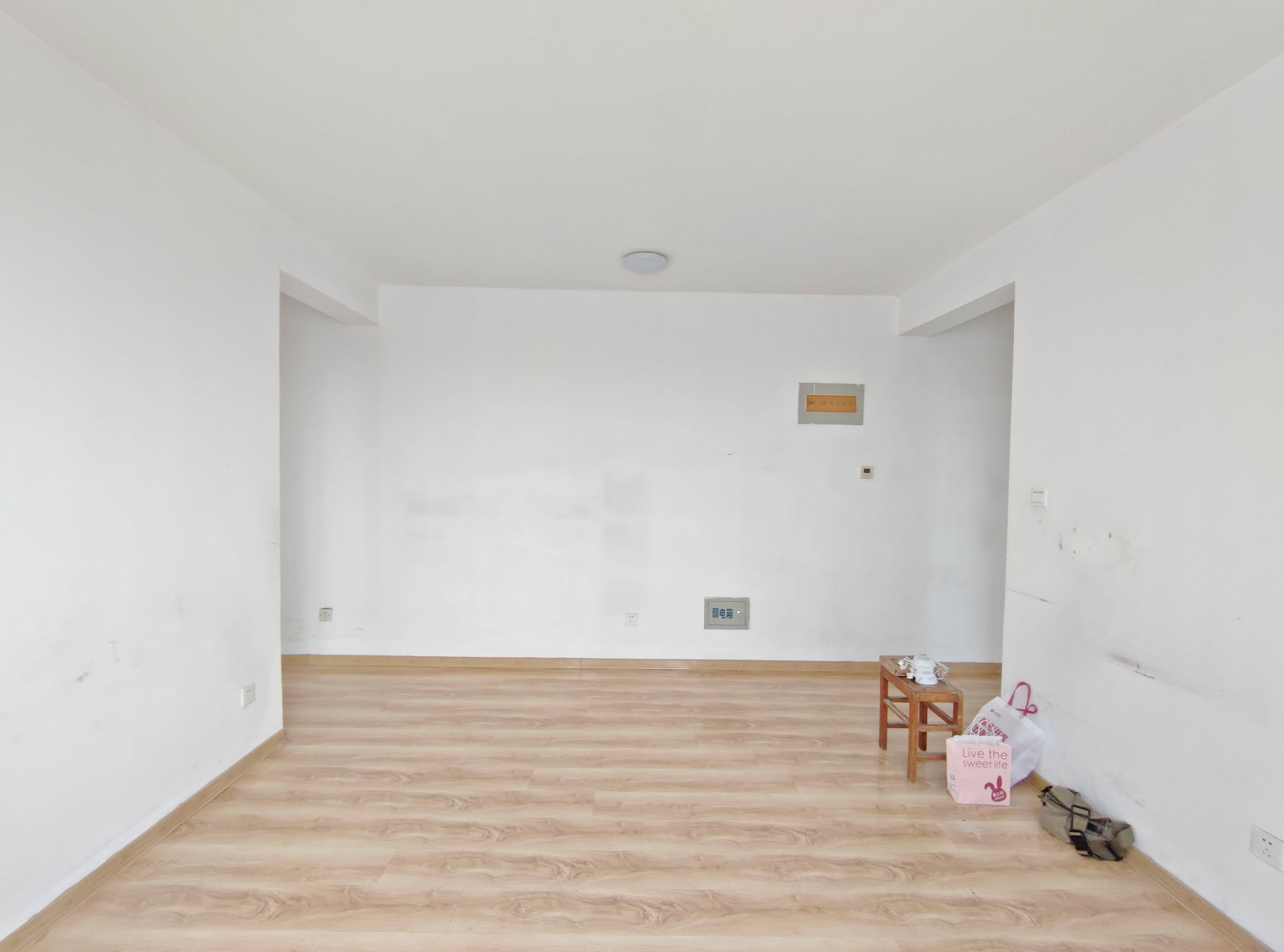  兰亭鉴筑花园 南北