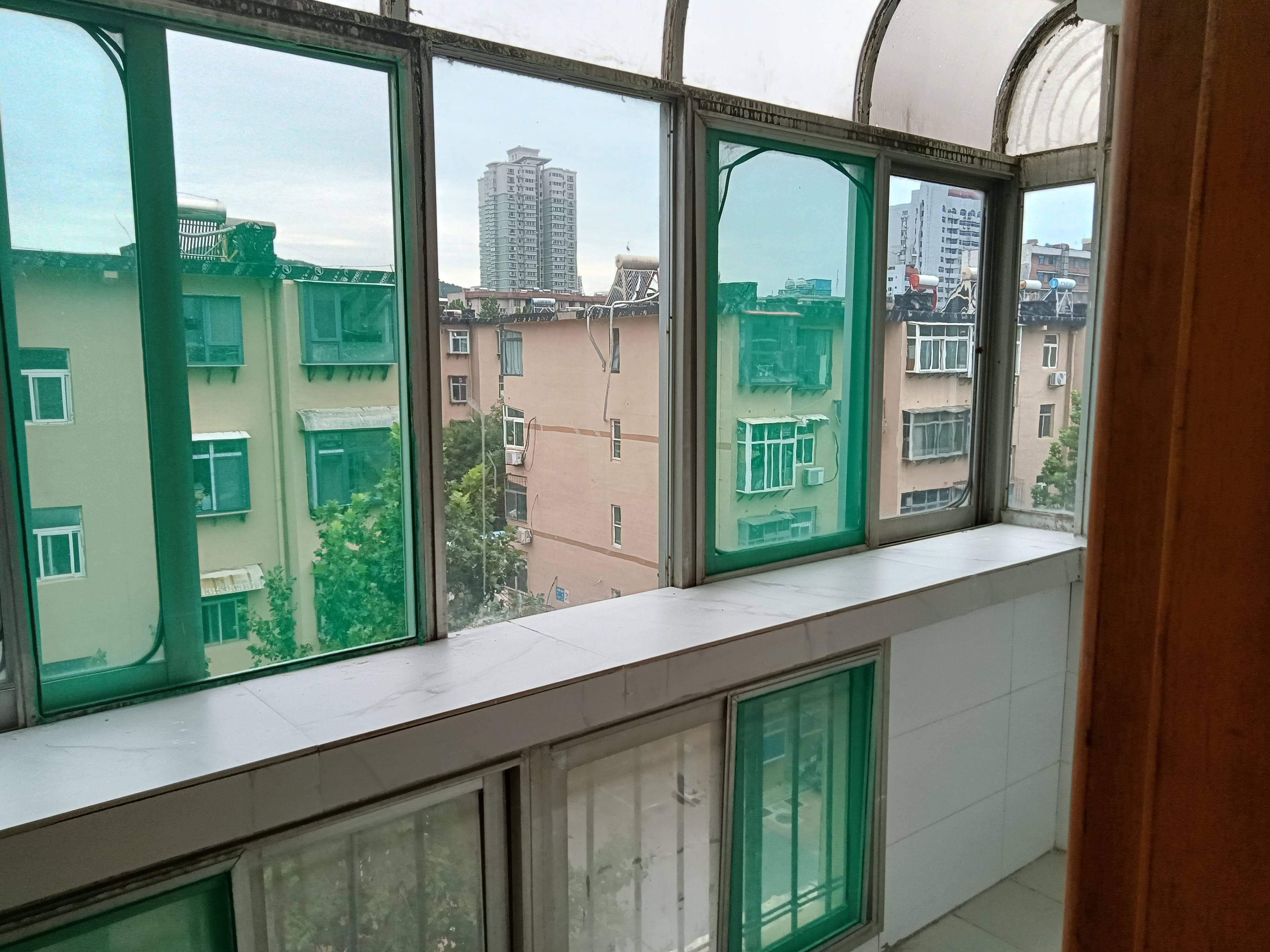 山师教工三宿舍