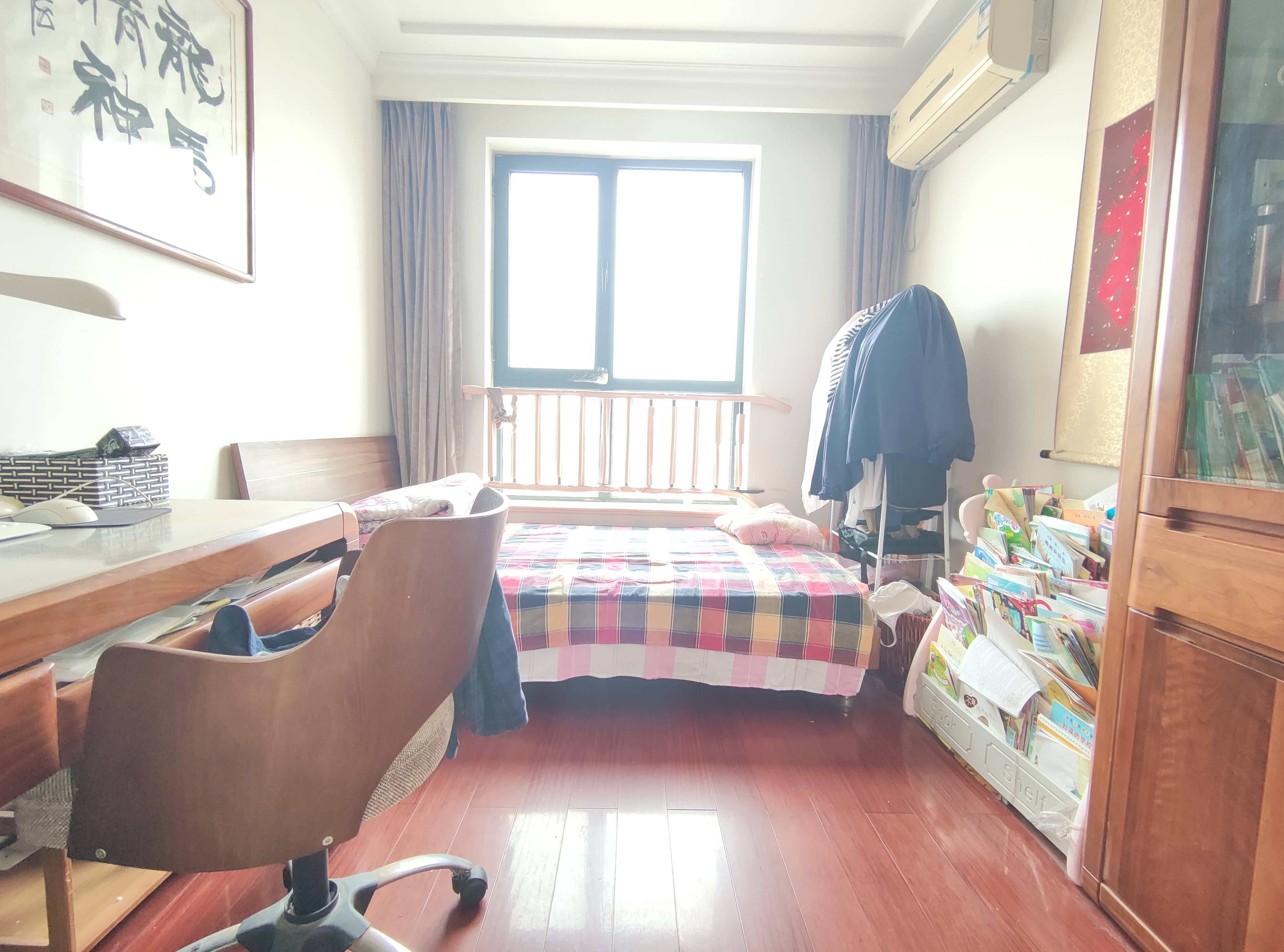 中海奥龙观邸